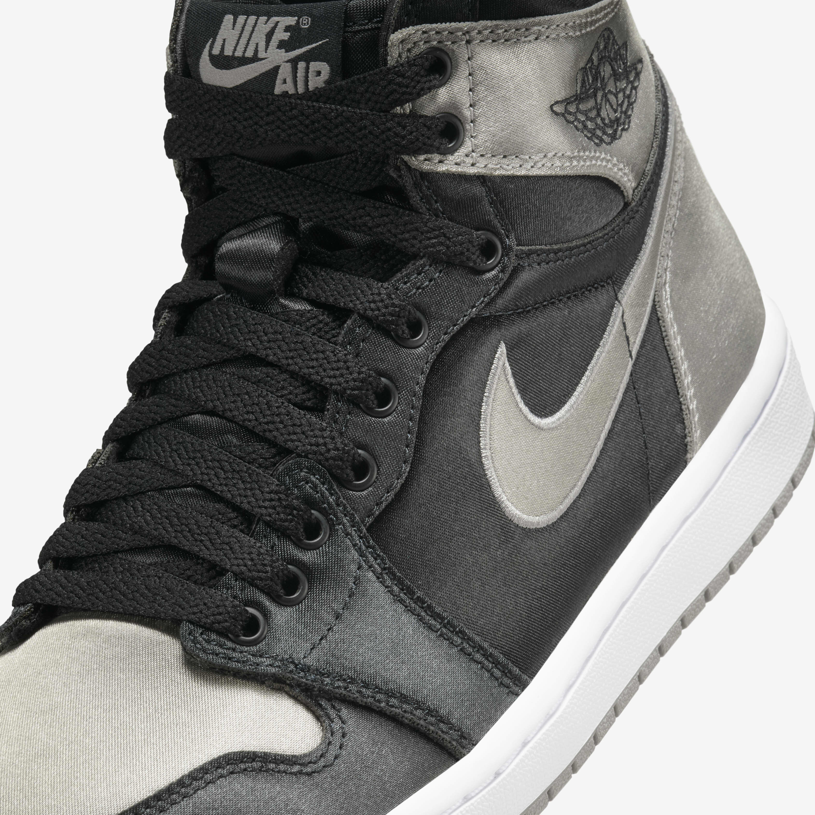 Buy Air Jordan 1 Retro High OG Women's Shoes - Black/White/Medium