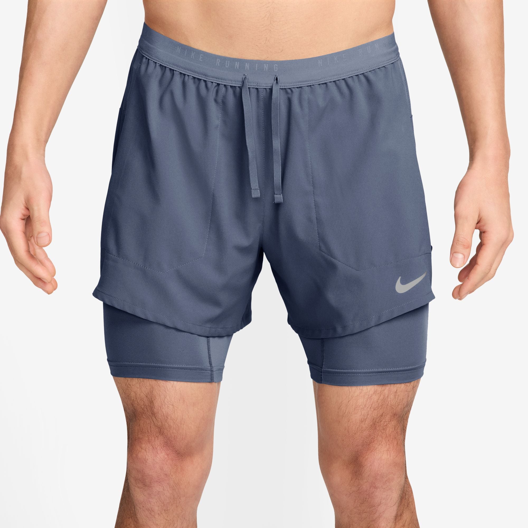 Nike Stride image number 0