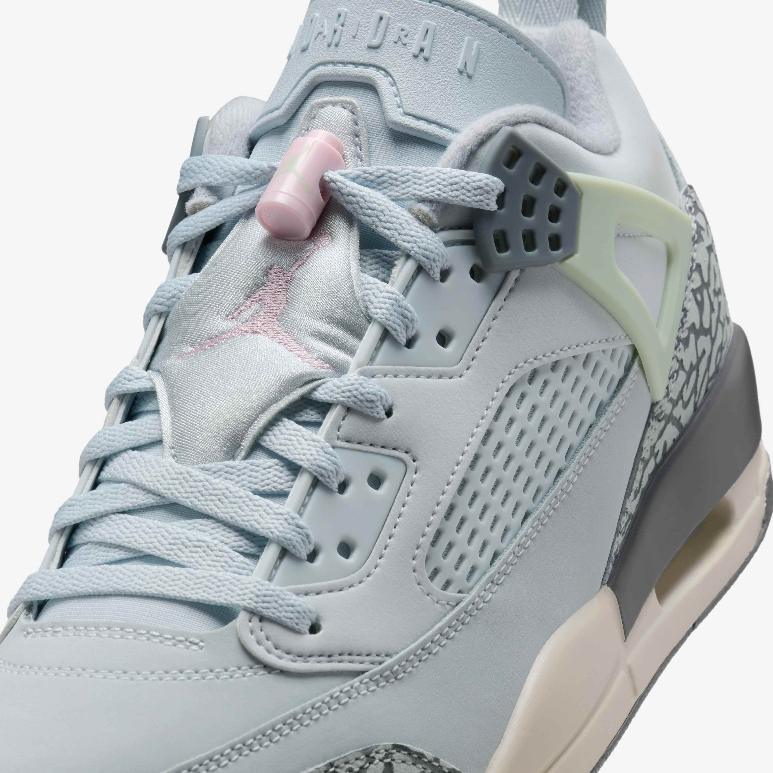 جوردن سبيزيكي لو image number 8