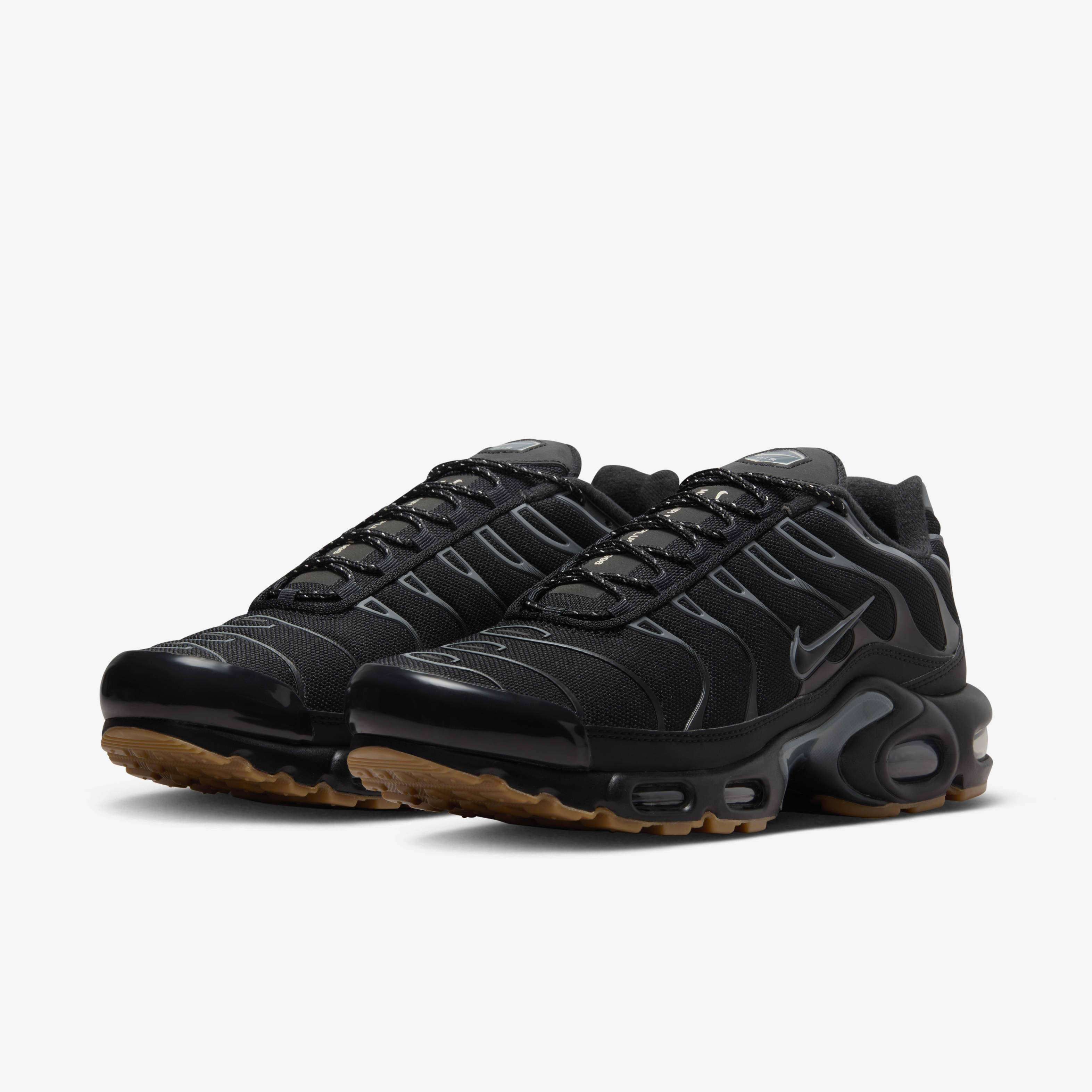 Nike Air Max Plus image number 4