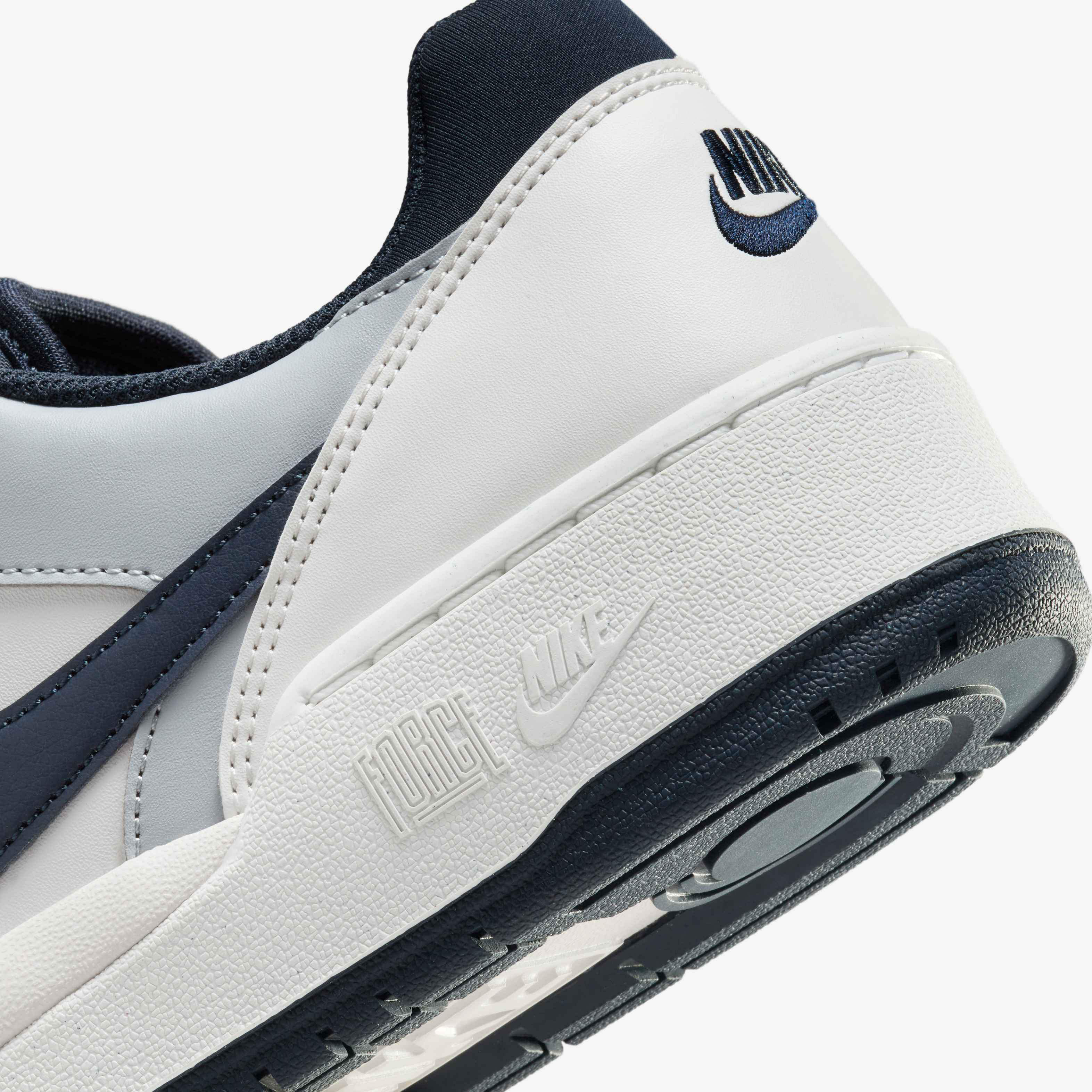 Nike Full Force Low image number 8