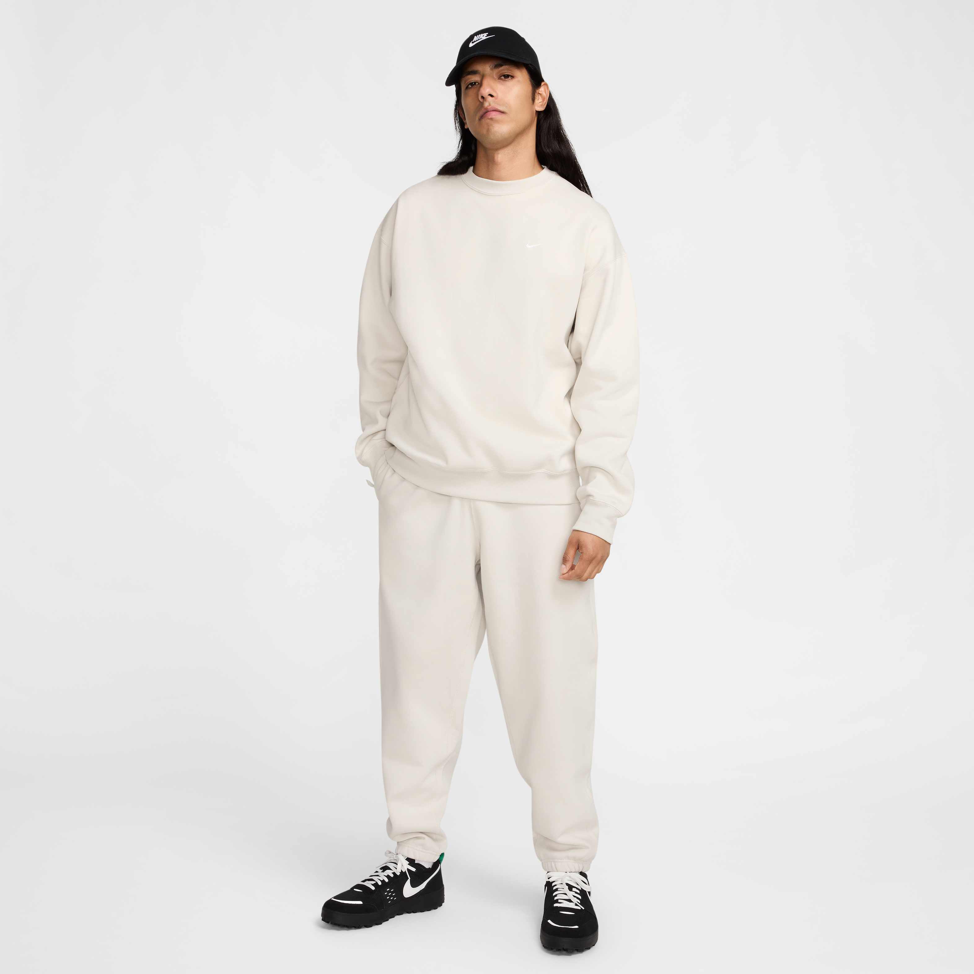 نايكي سولو سووش image number 4