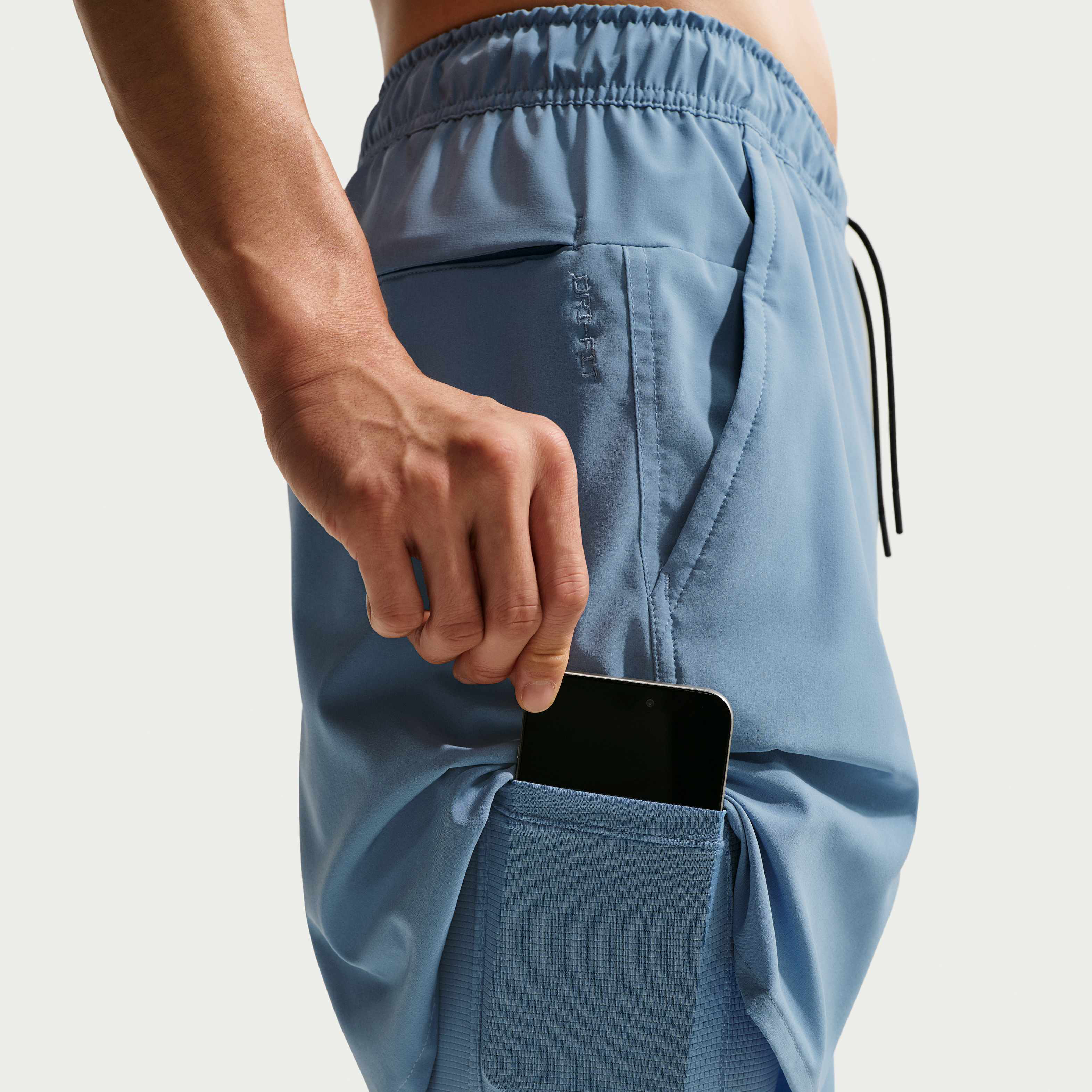 نايكي انليميتد image number 5