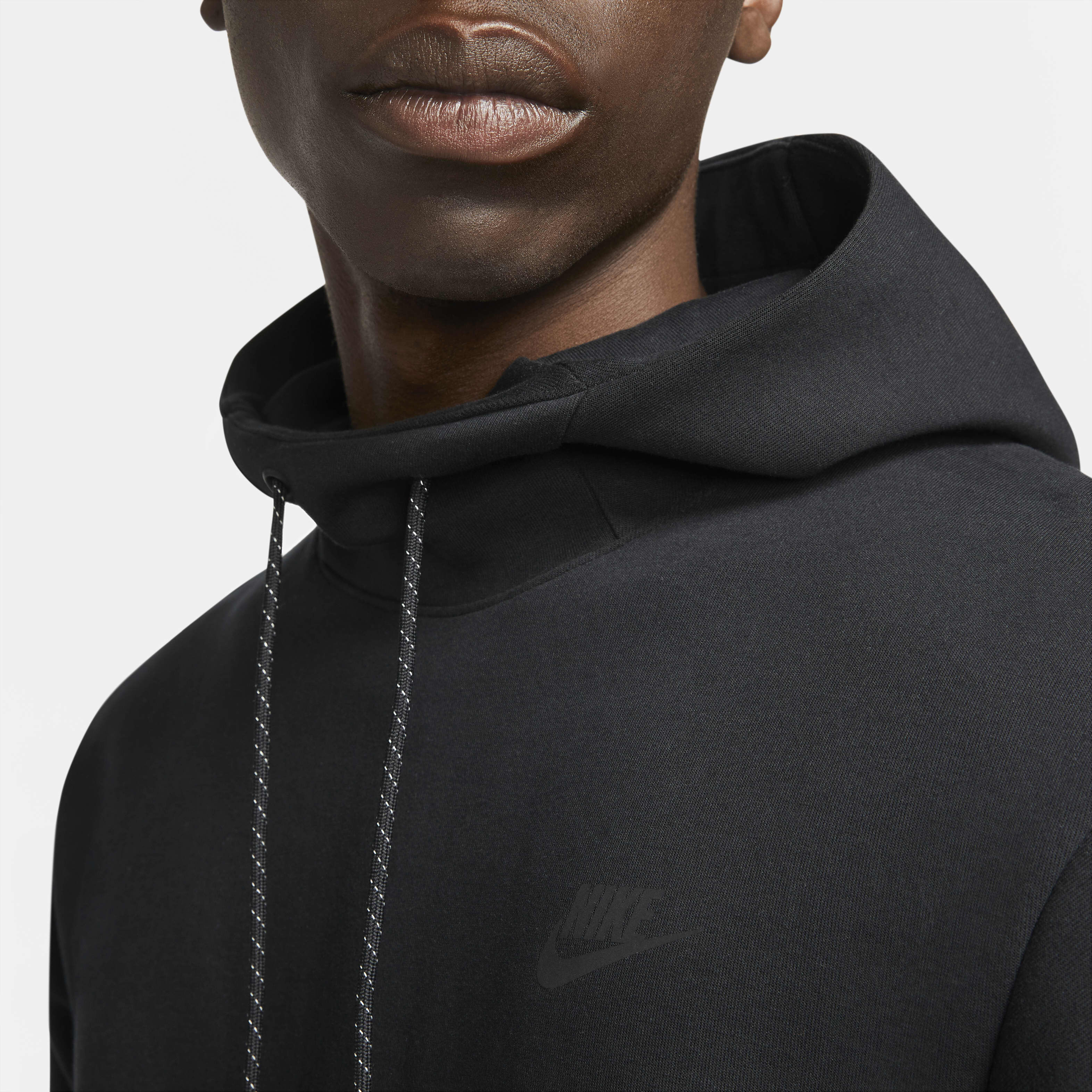 Nike Sportswear Tech Fleece image number 4