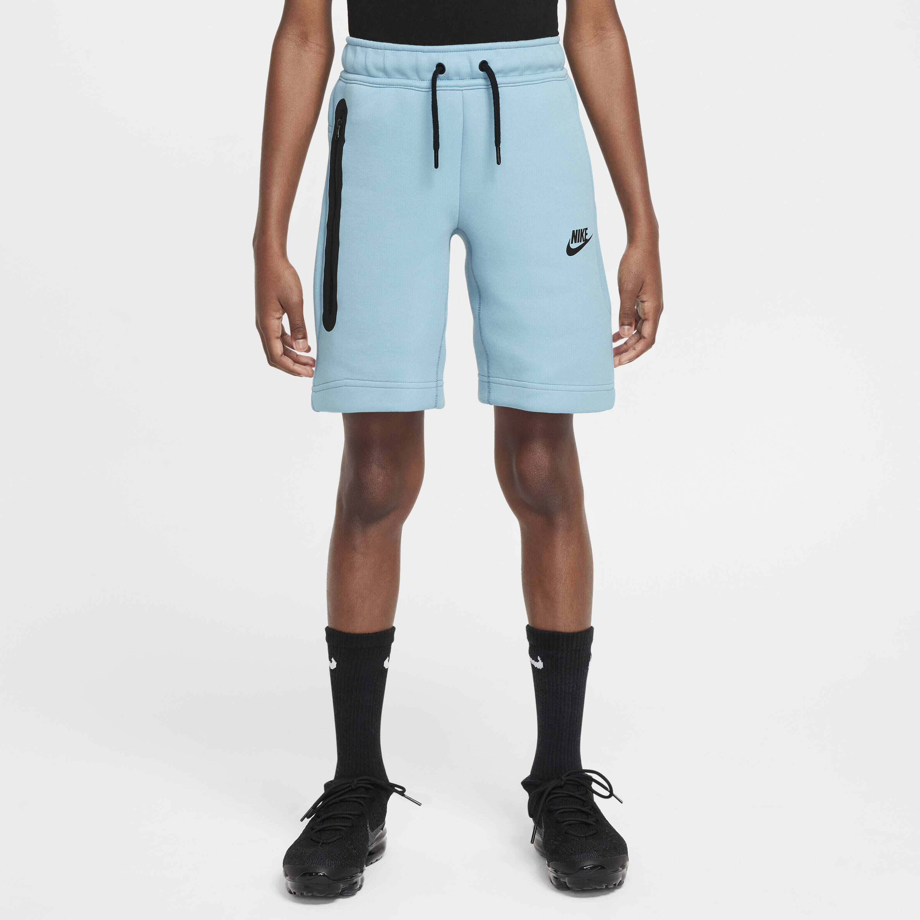Nike fleece shorts boys clearance