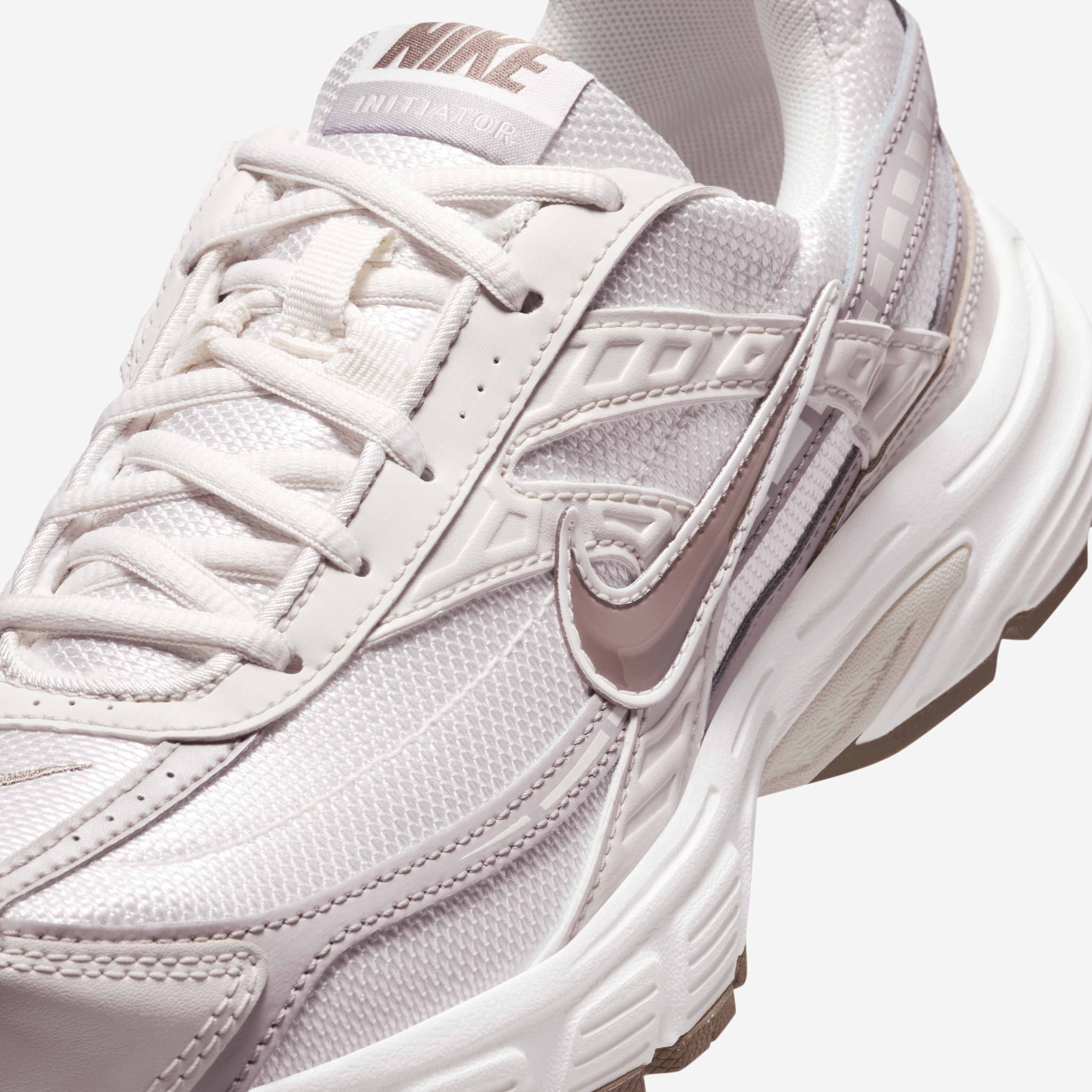 نايكي انيشيتر image number 6