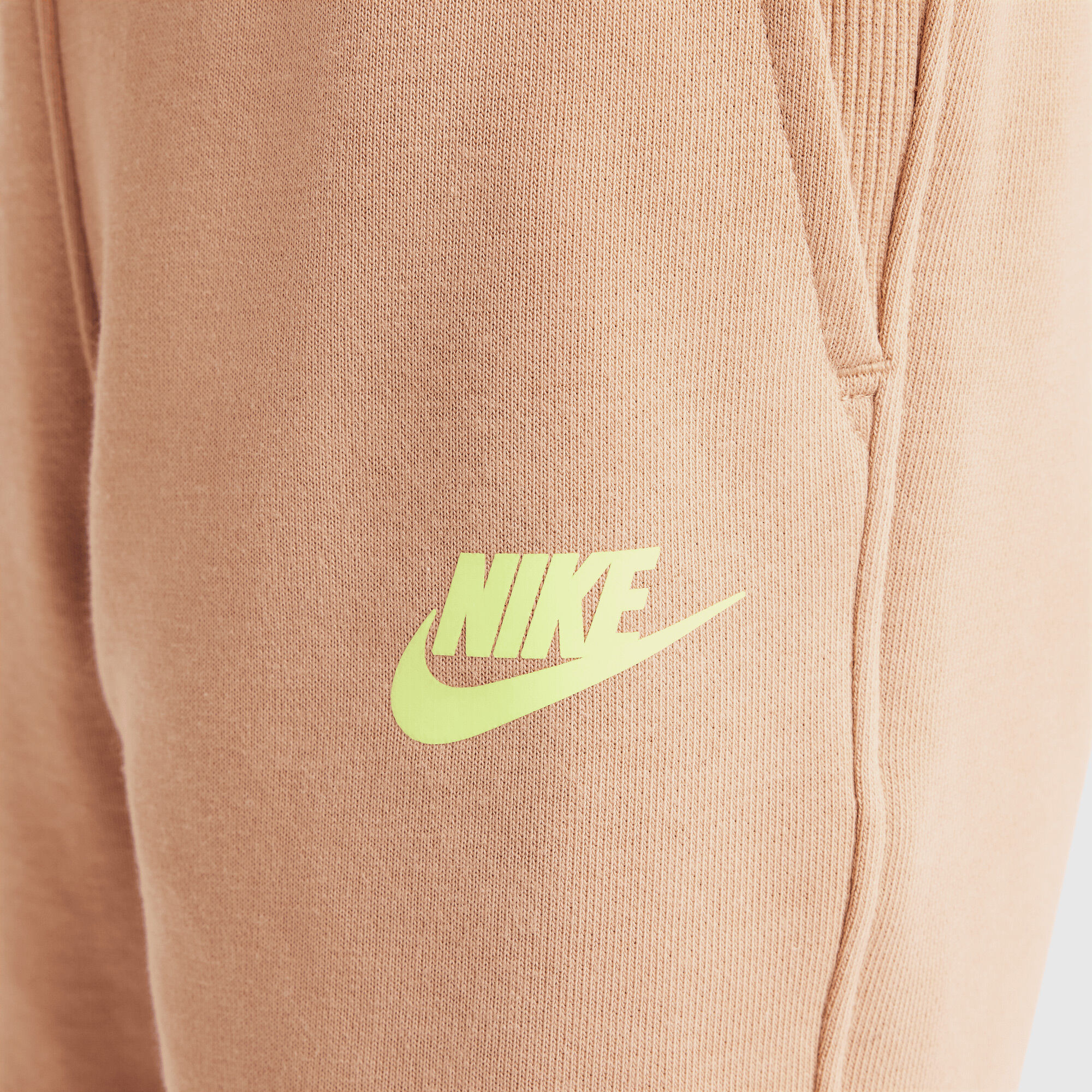 Nike Sportswear "Express Yourself" image number 4