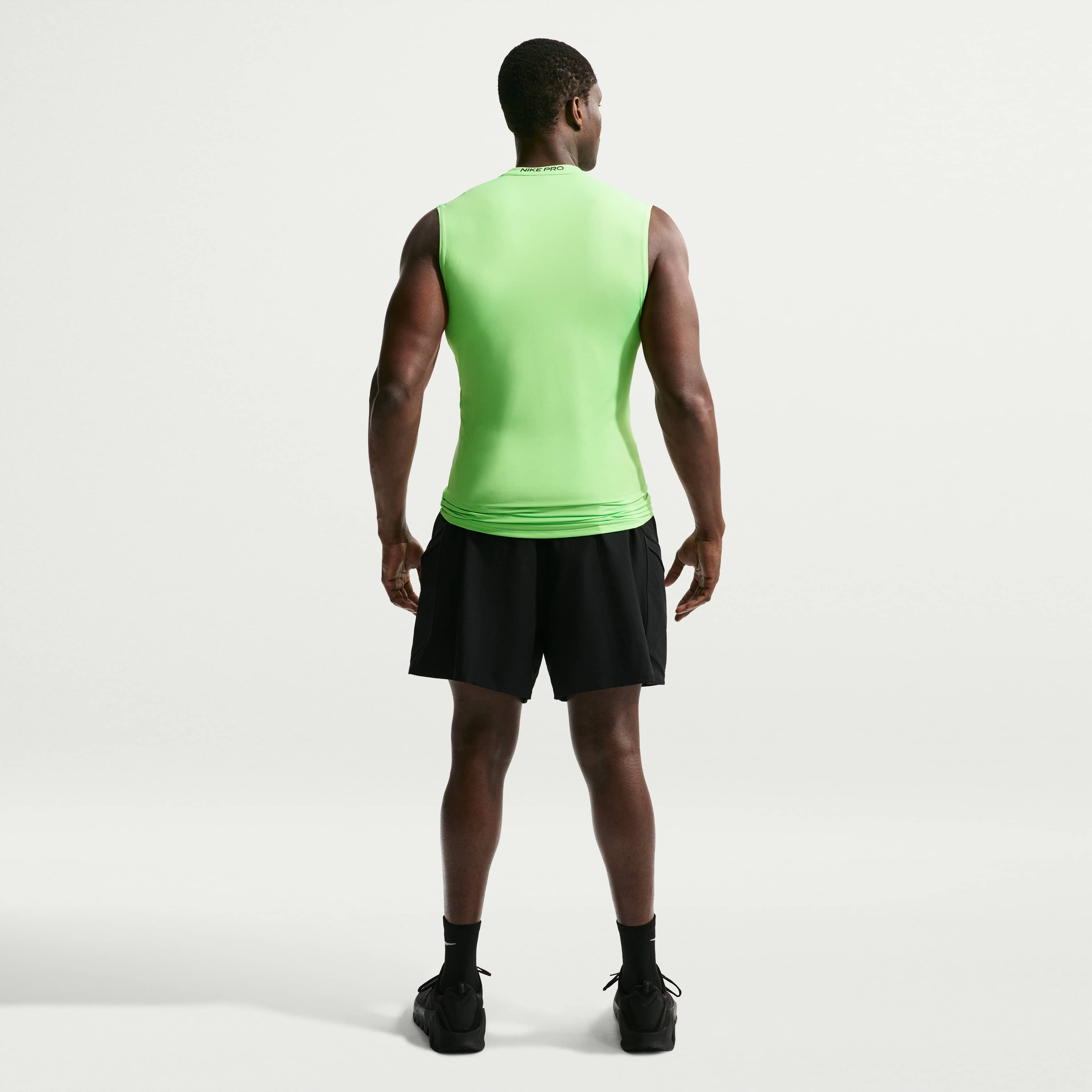 نايكي برو ترينينج image number 9