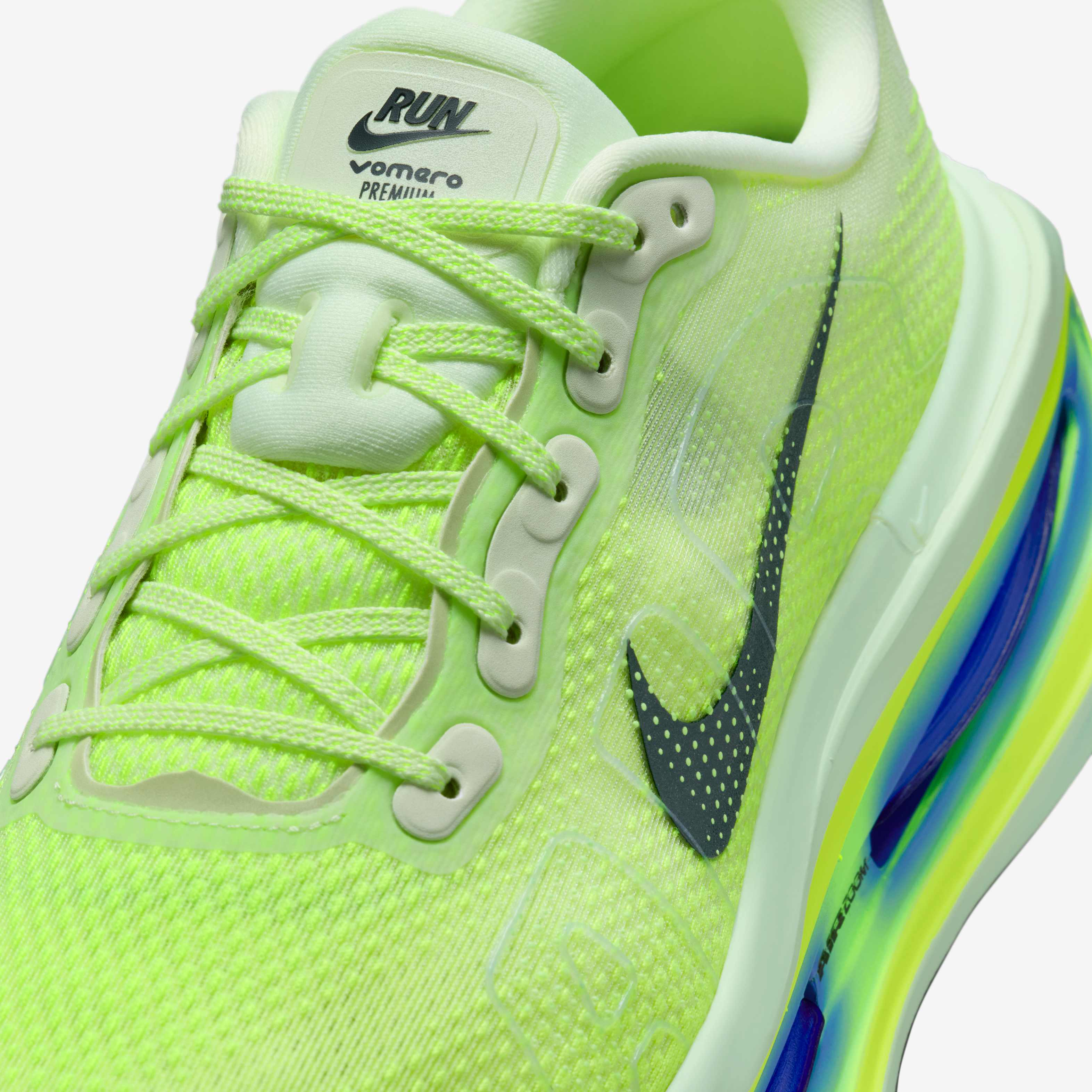 نايكي فوميرو بريميوم image number 6