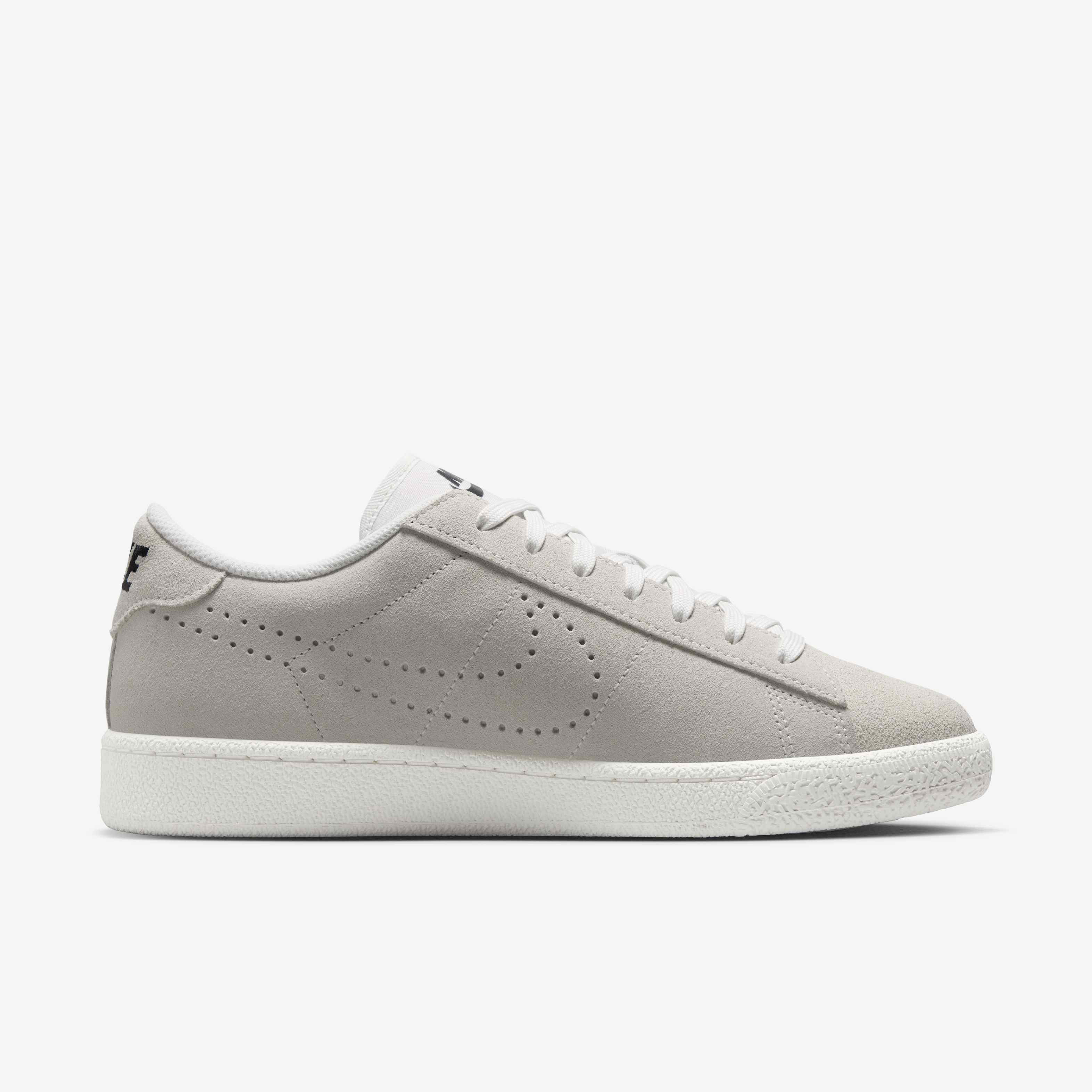 Nike Tennis Classic image number 2