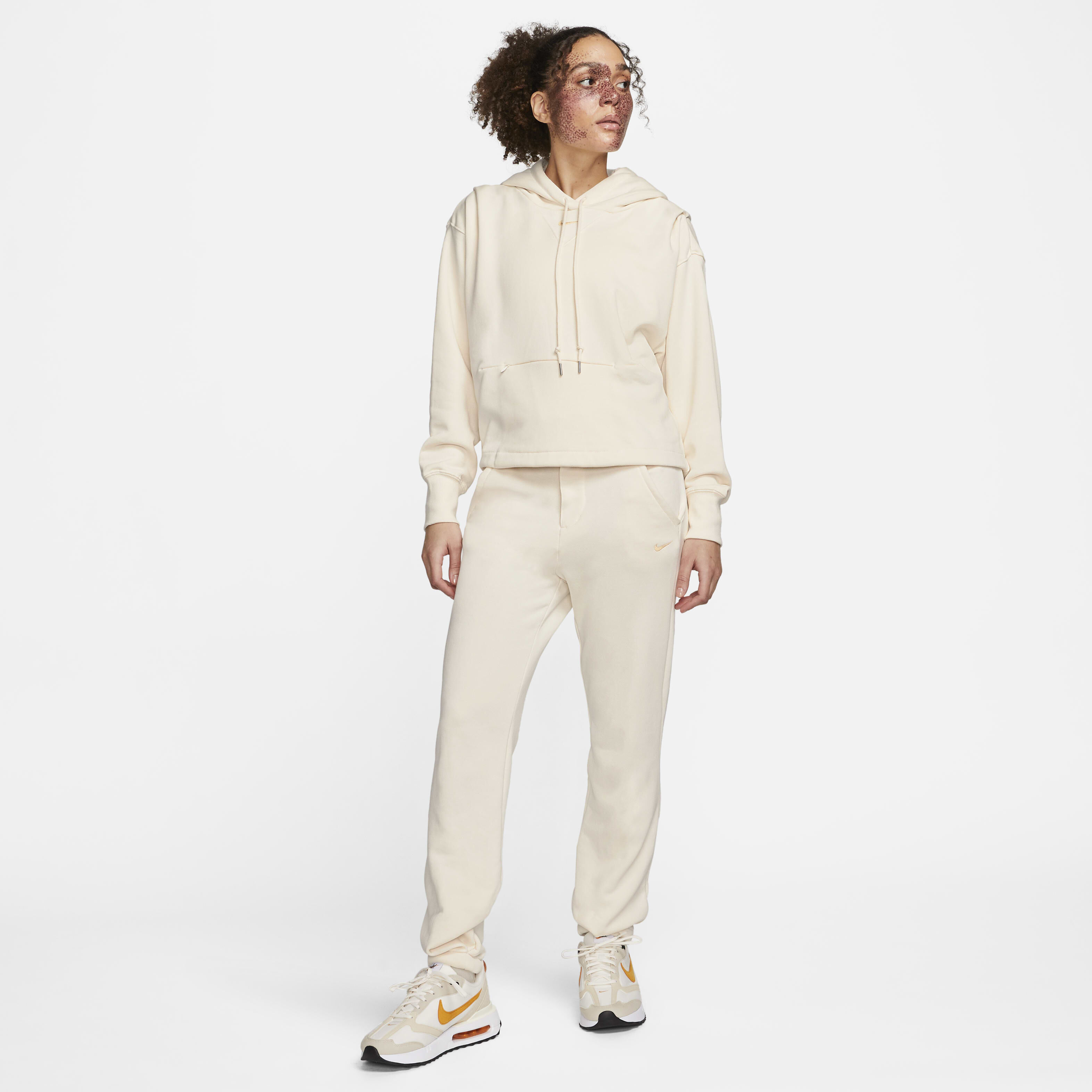 نايكي سبورتسوير مودرن فليس image number 6