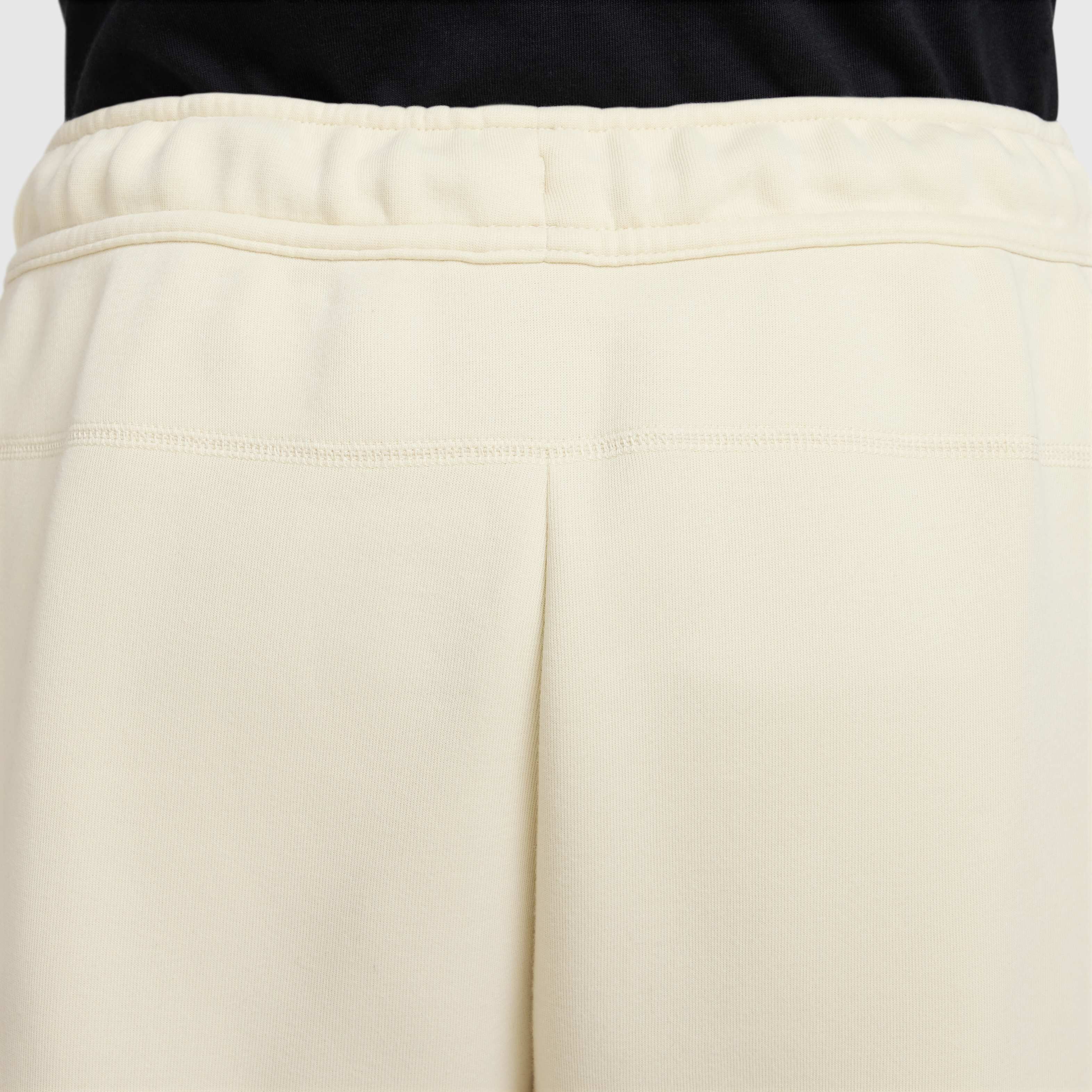 Nike Tech image number 5