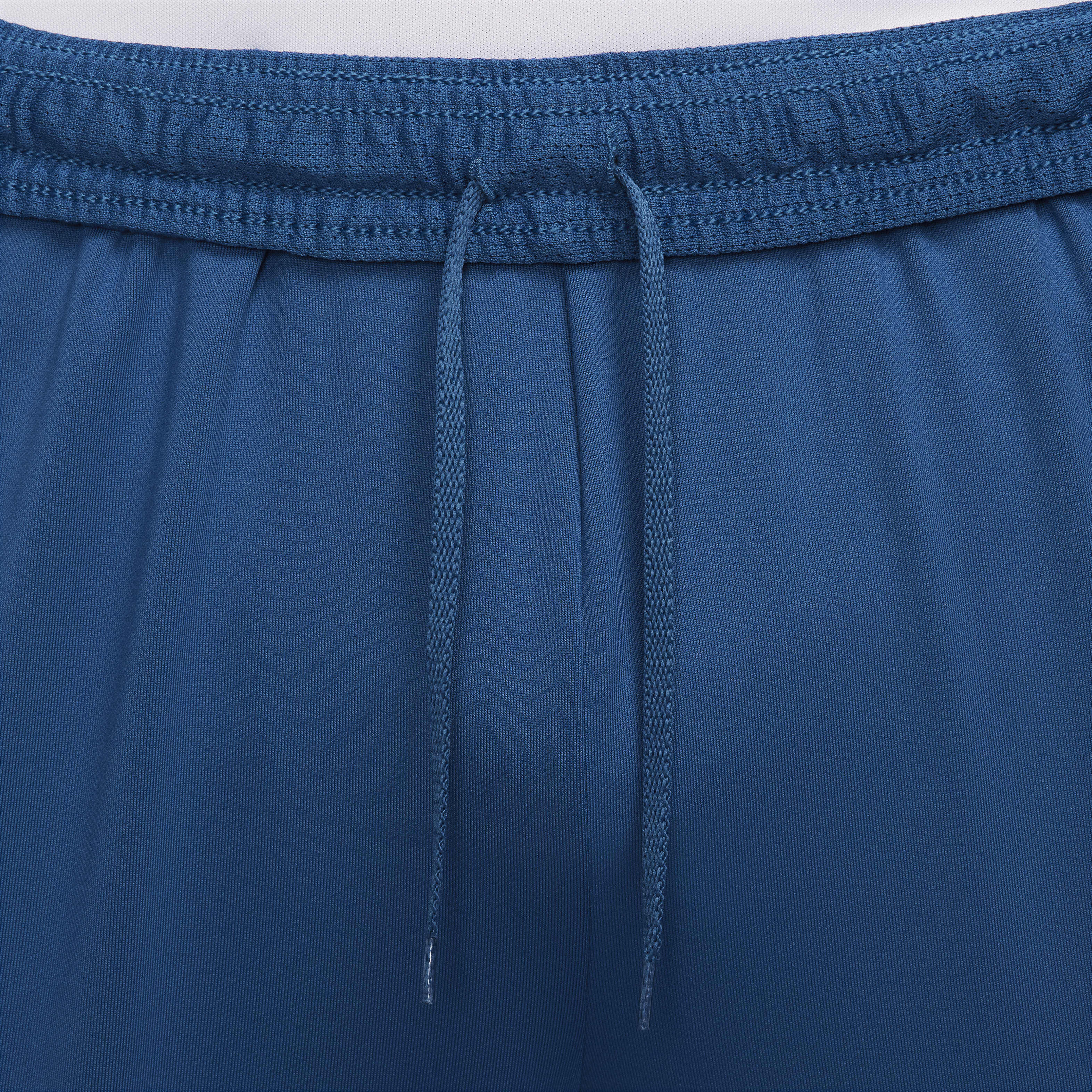 Nike Strike image number 2