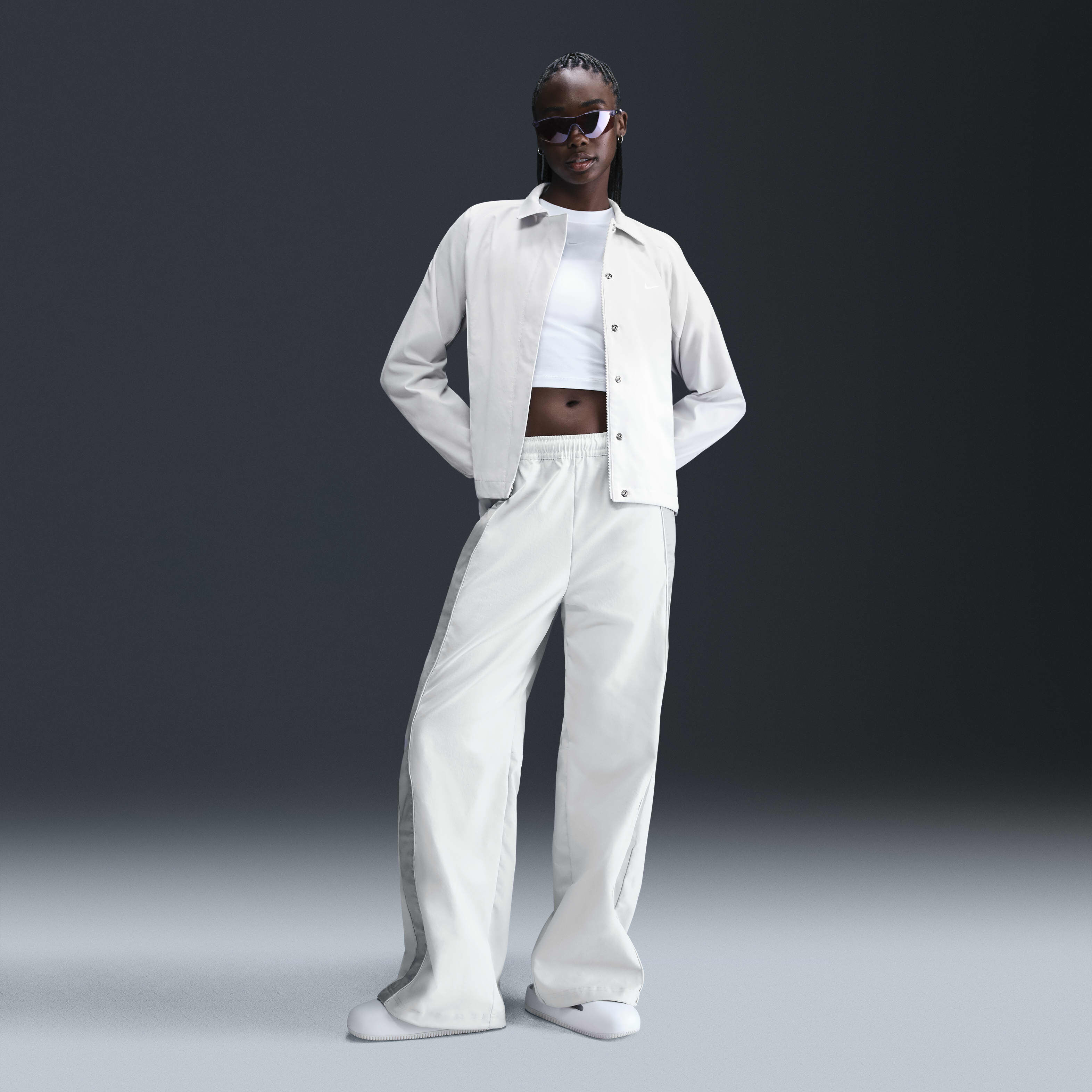 نايكي سبورتسوير image number 3