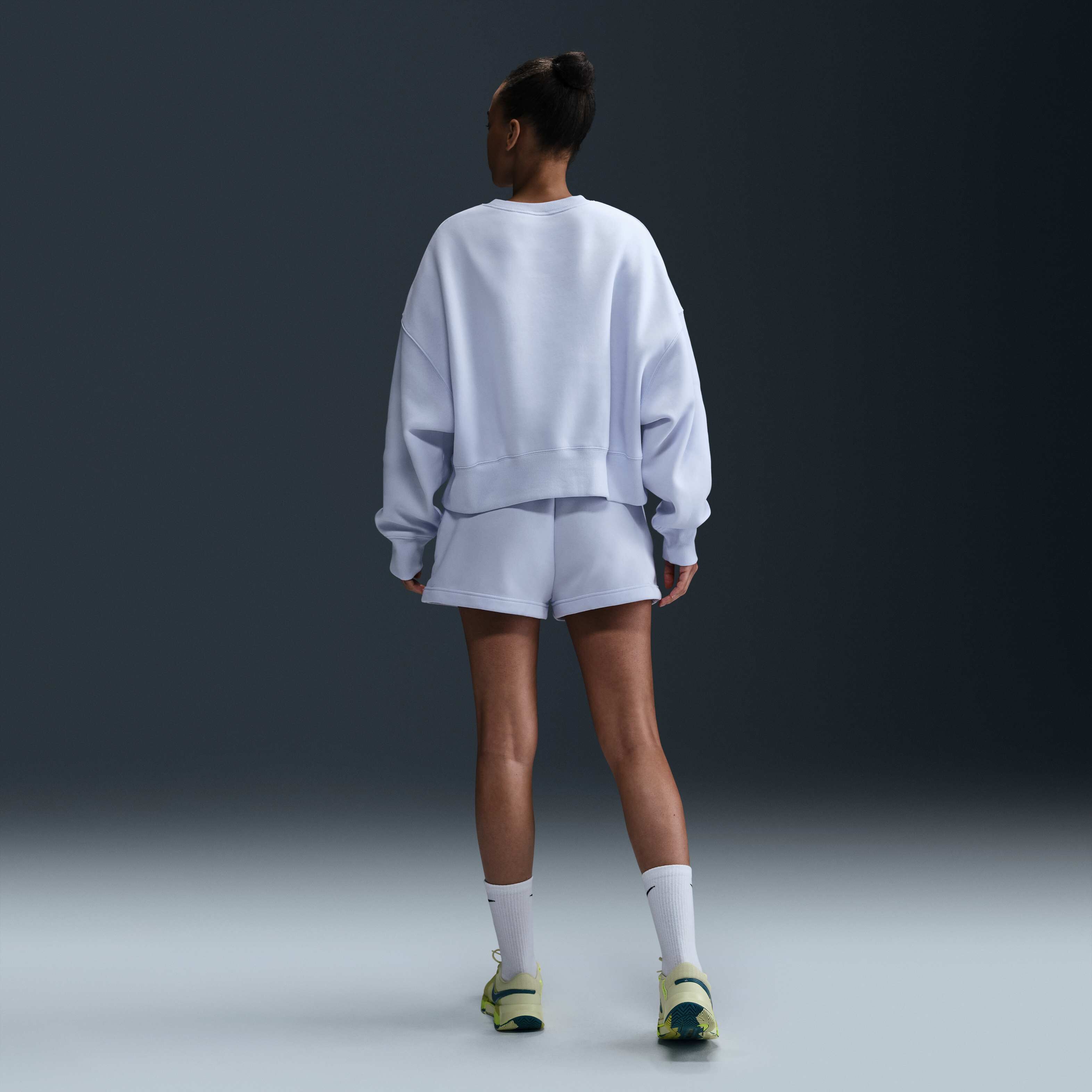 NikeCourt Phoenix Fleece image number 3