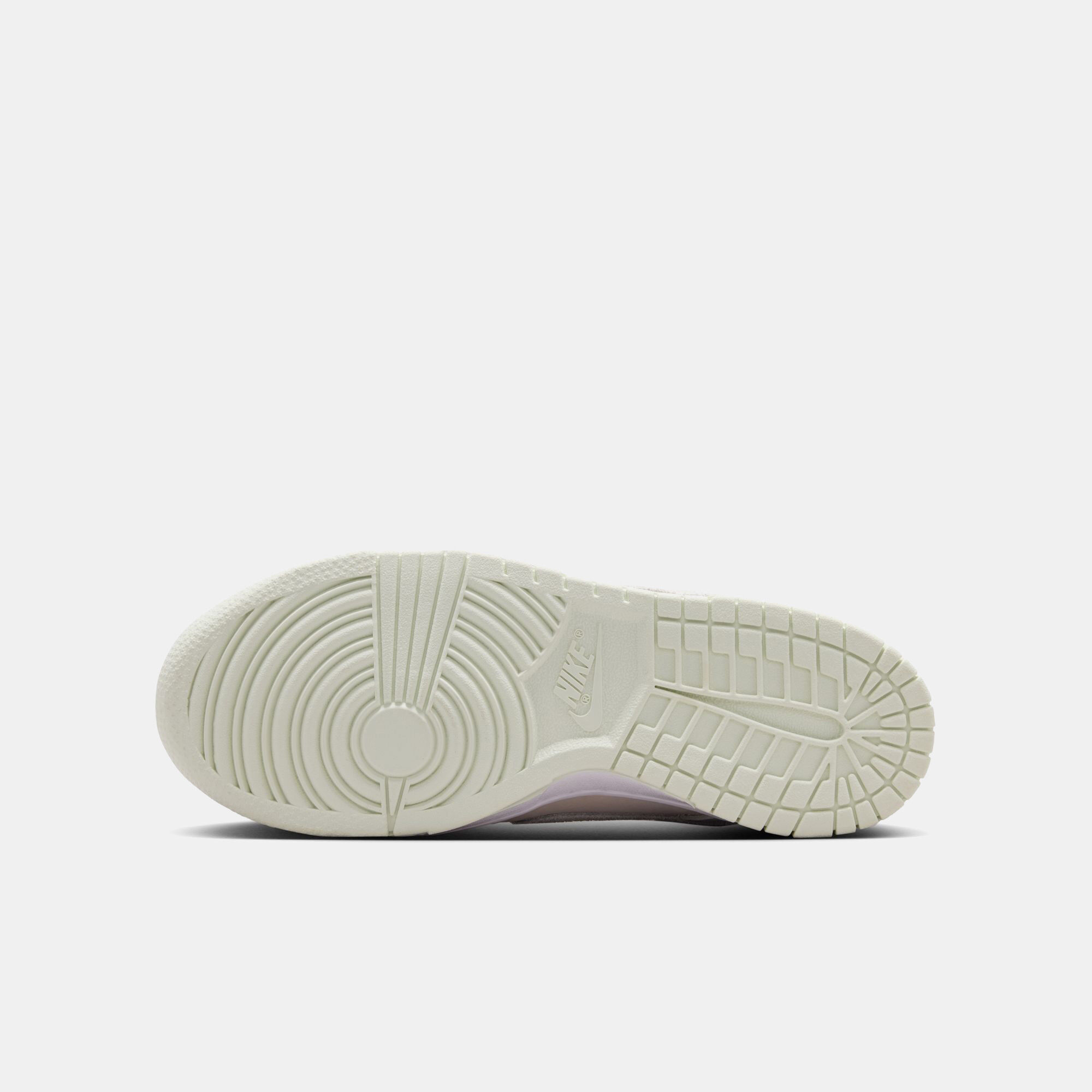 Nike Dunk Low Suede image number 7