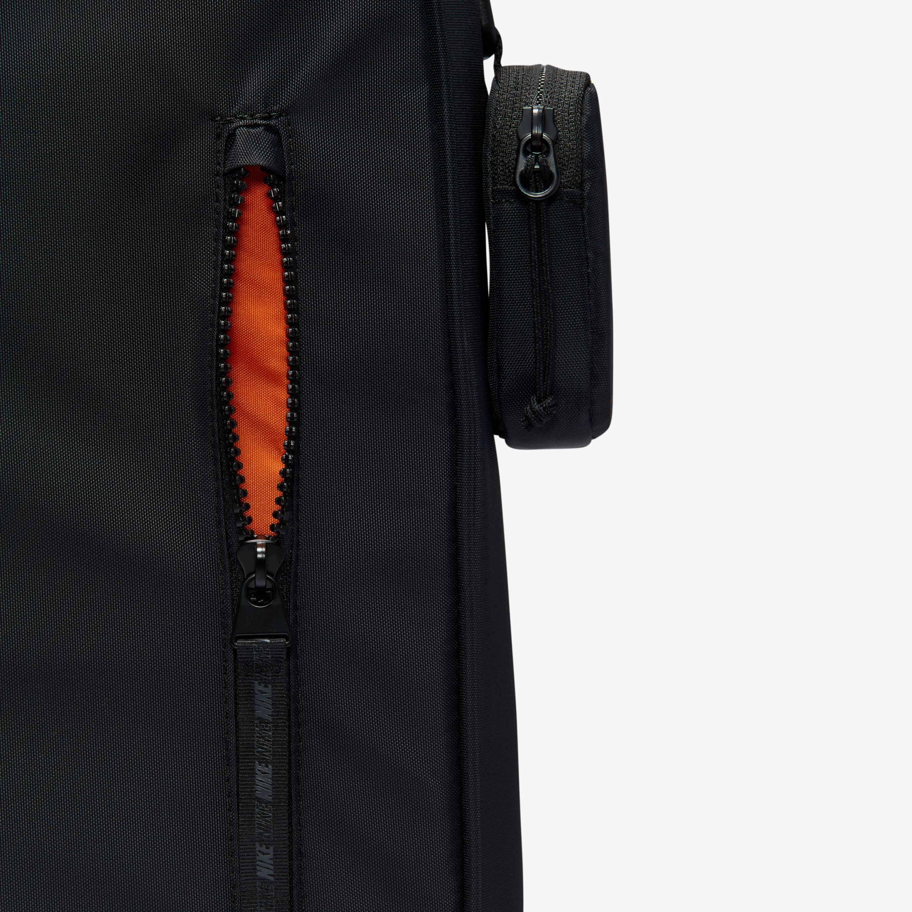 نايكي سبورتسوير كميوت image number 15