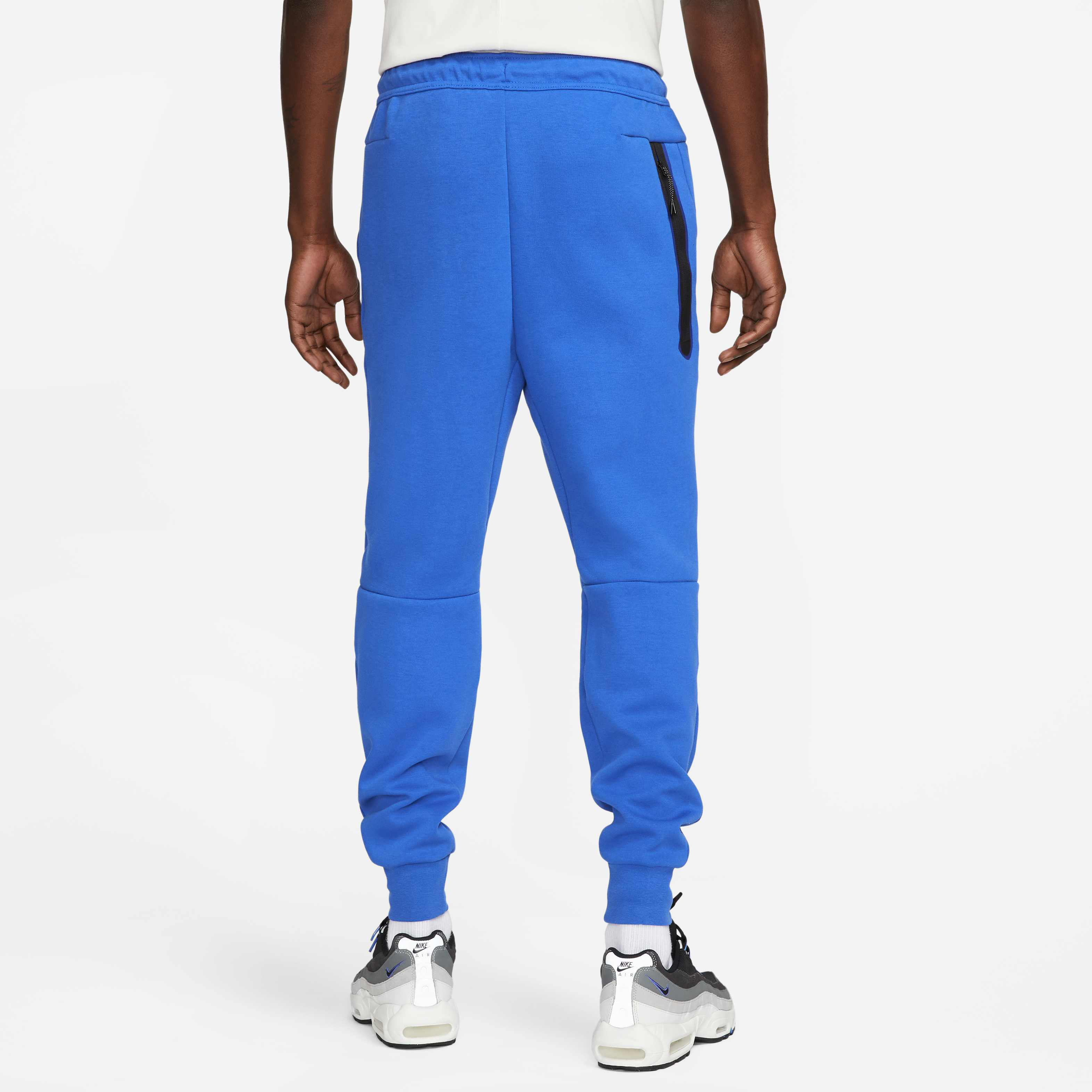 Nike Sportswear Tech Fleece image number 1