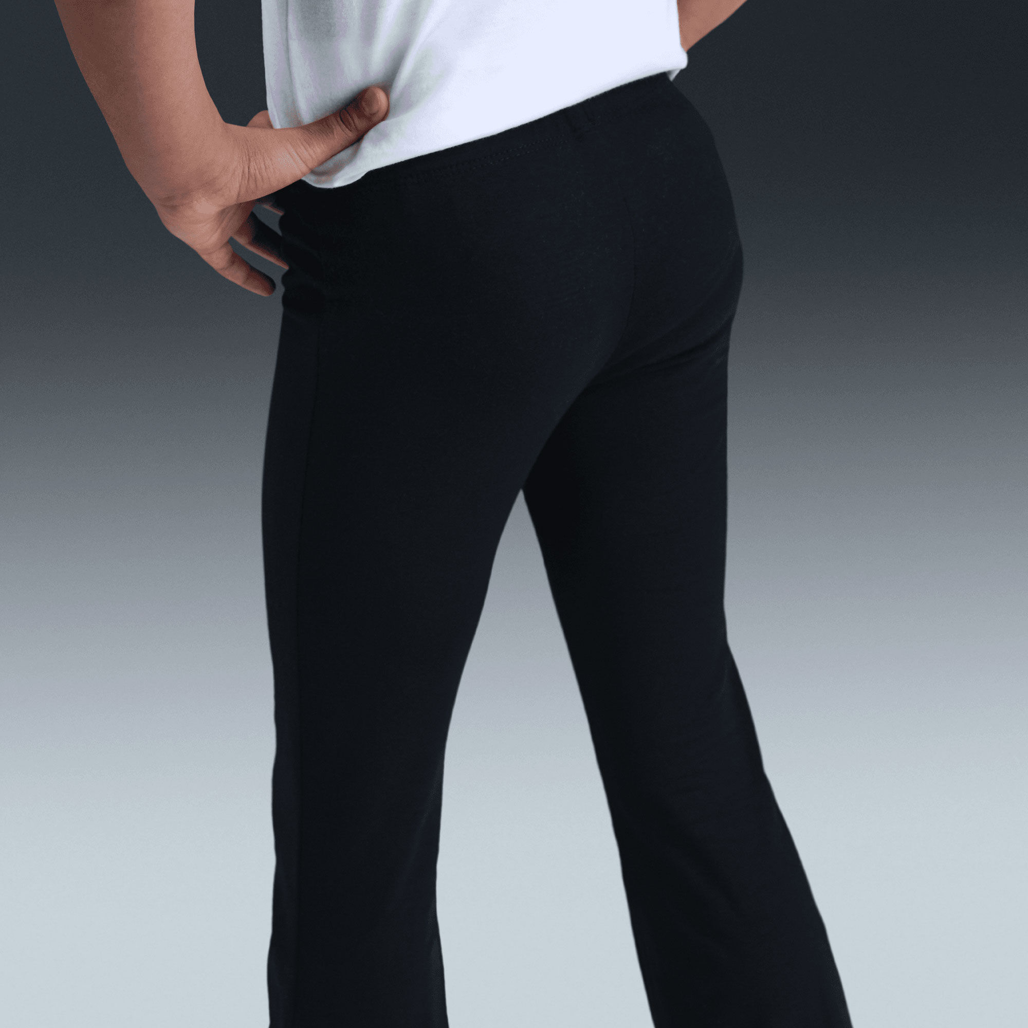 نايكي وايلد وورمث image number 5