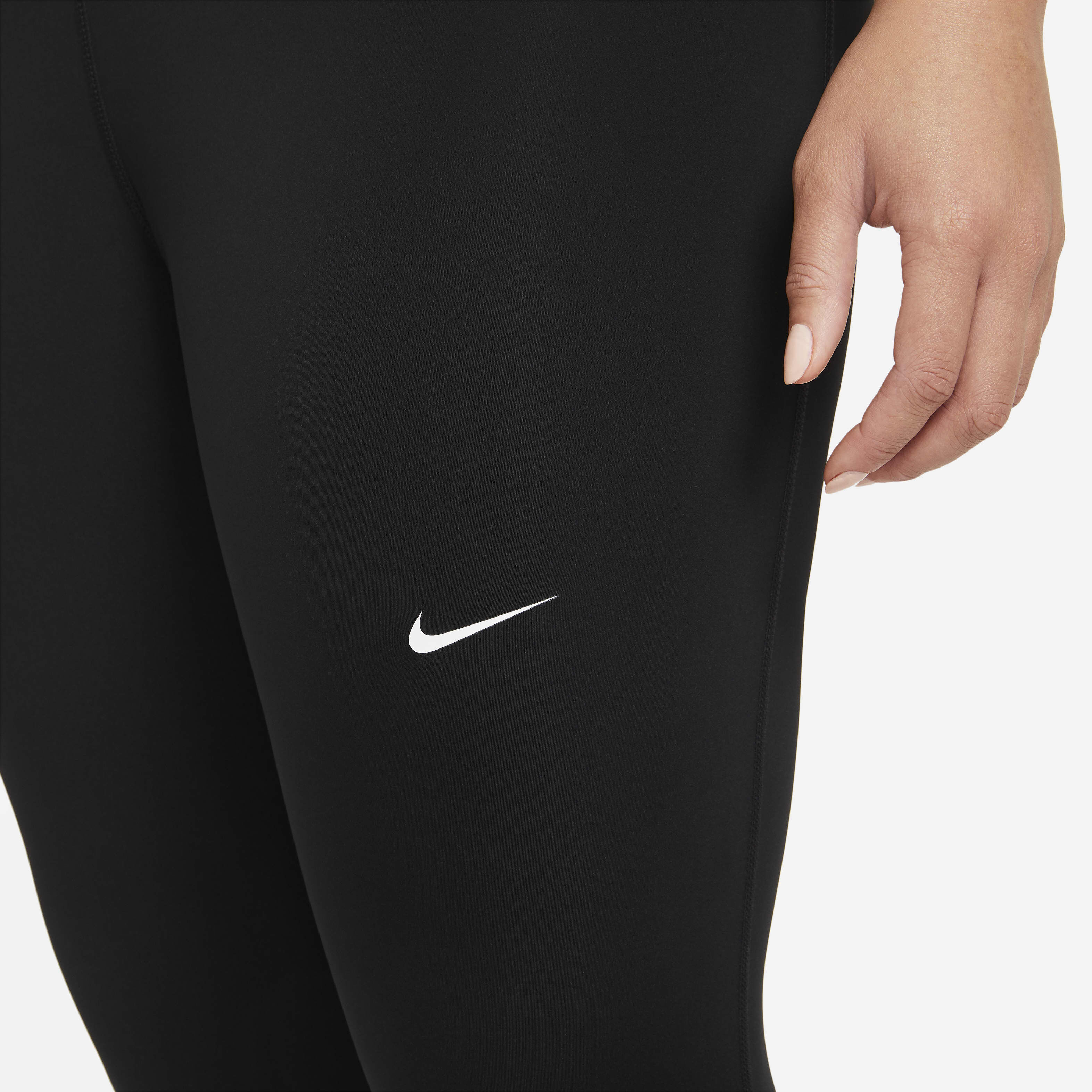 Buy Nike Pro 365 Women s Leggings Plus Size Nike Kuwait Official