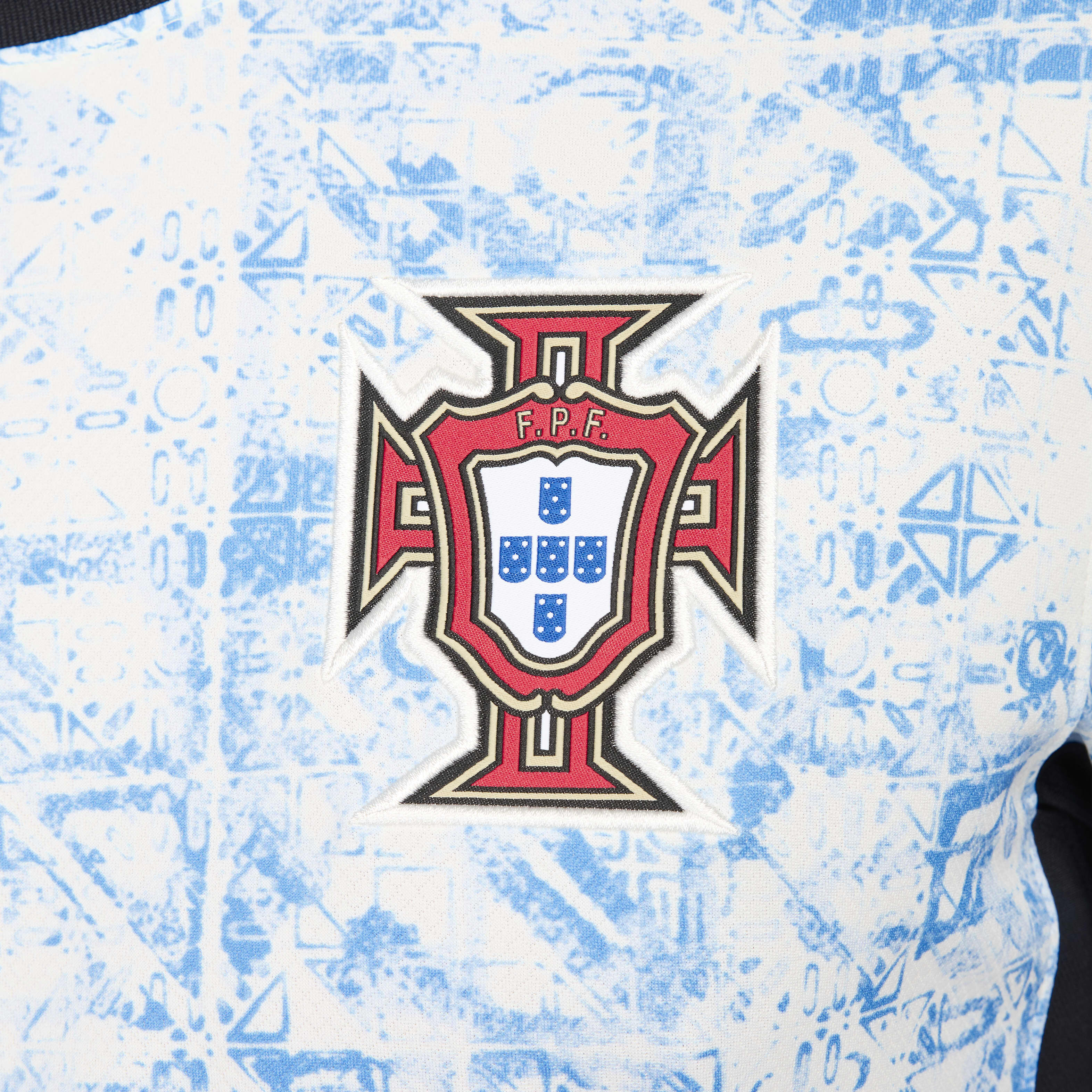 Portugal (Men's Team) 2024/25 Stadium Away image number 5