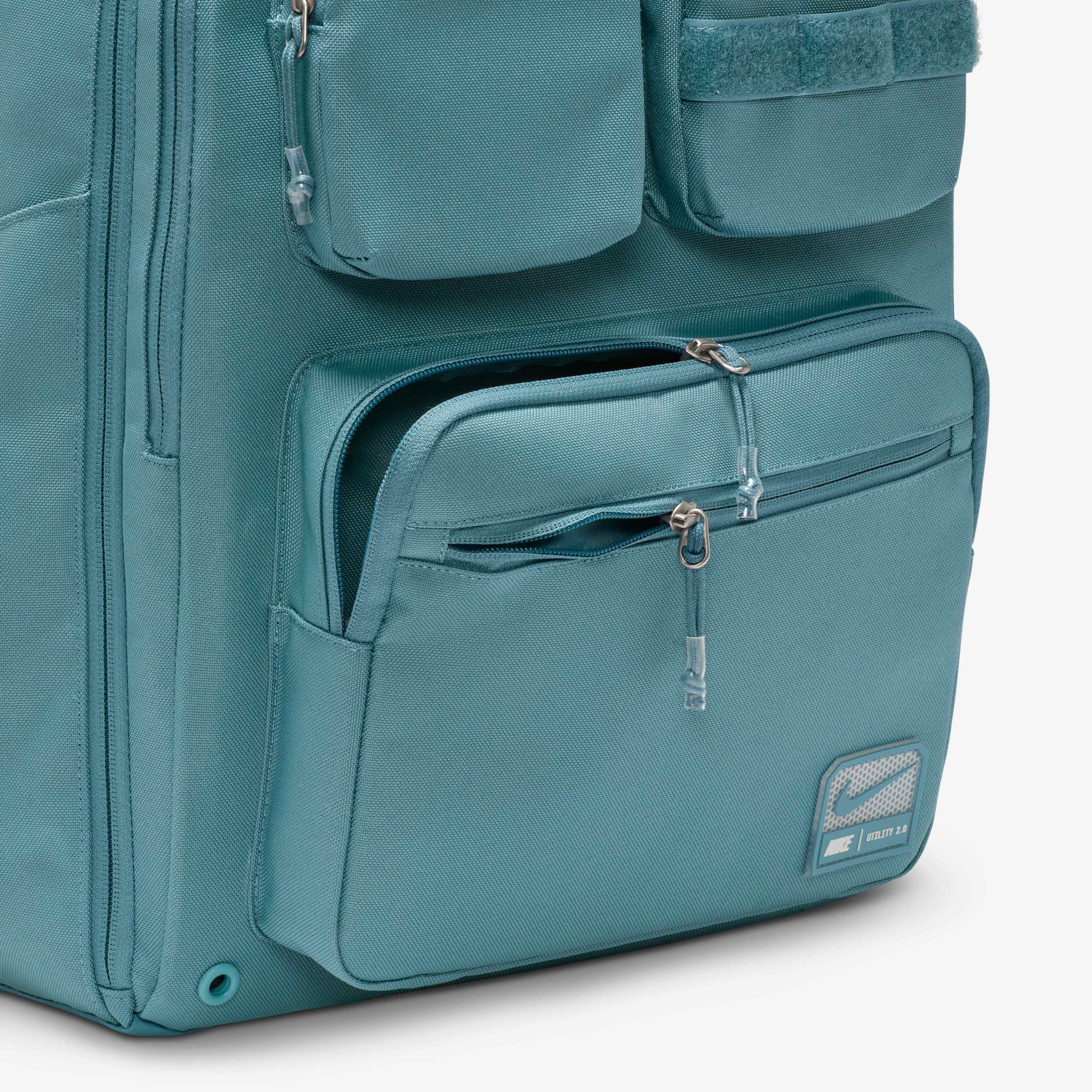 Nike Utility Power image number 7