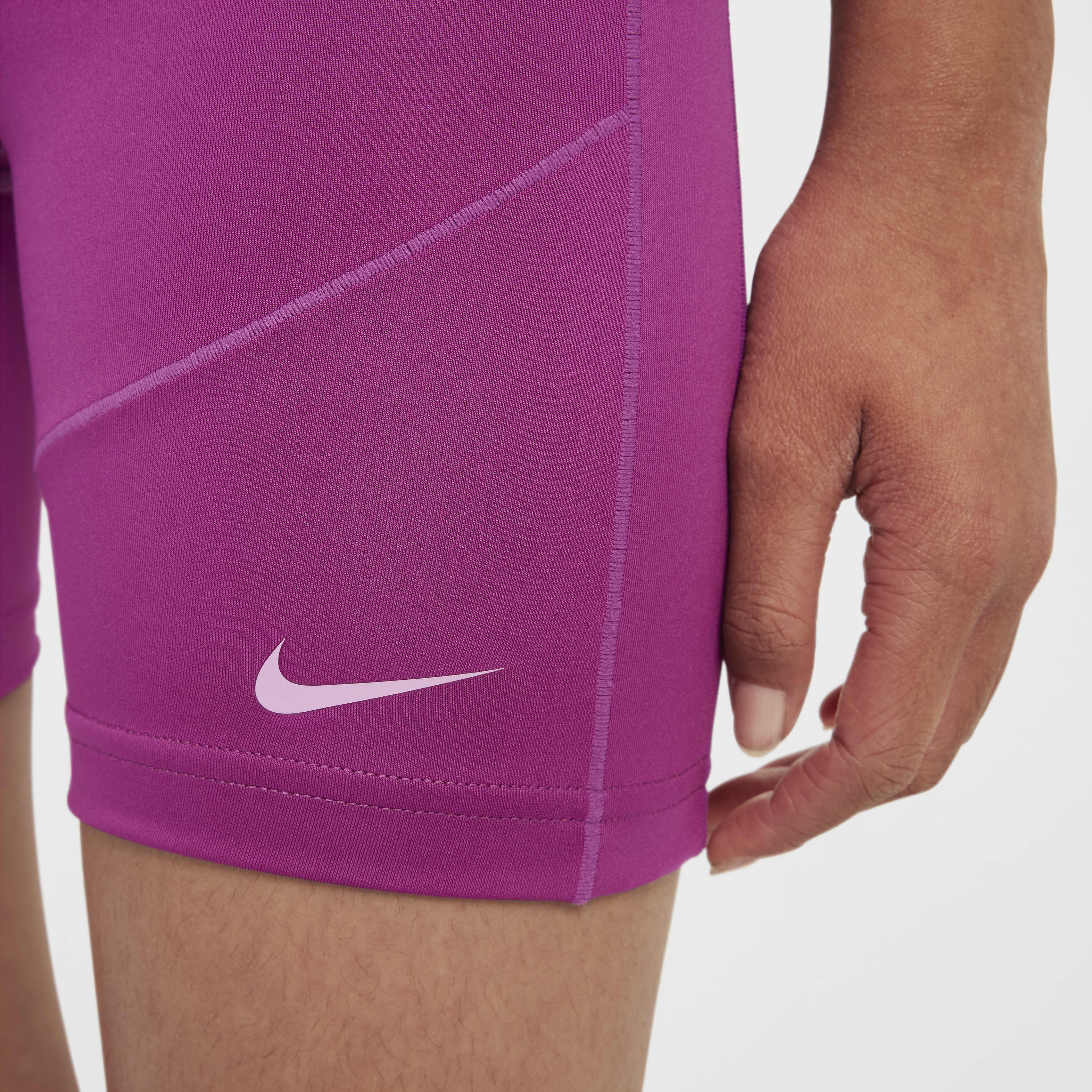 Nike Pro image number 4