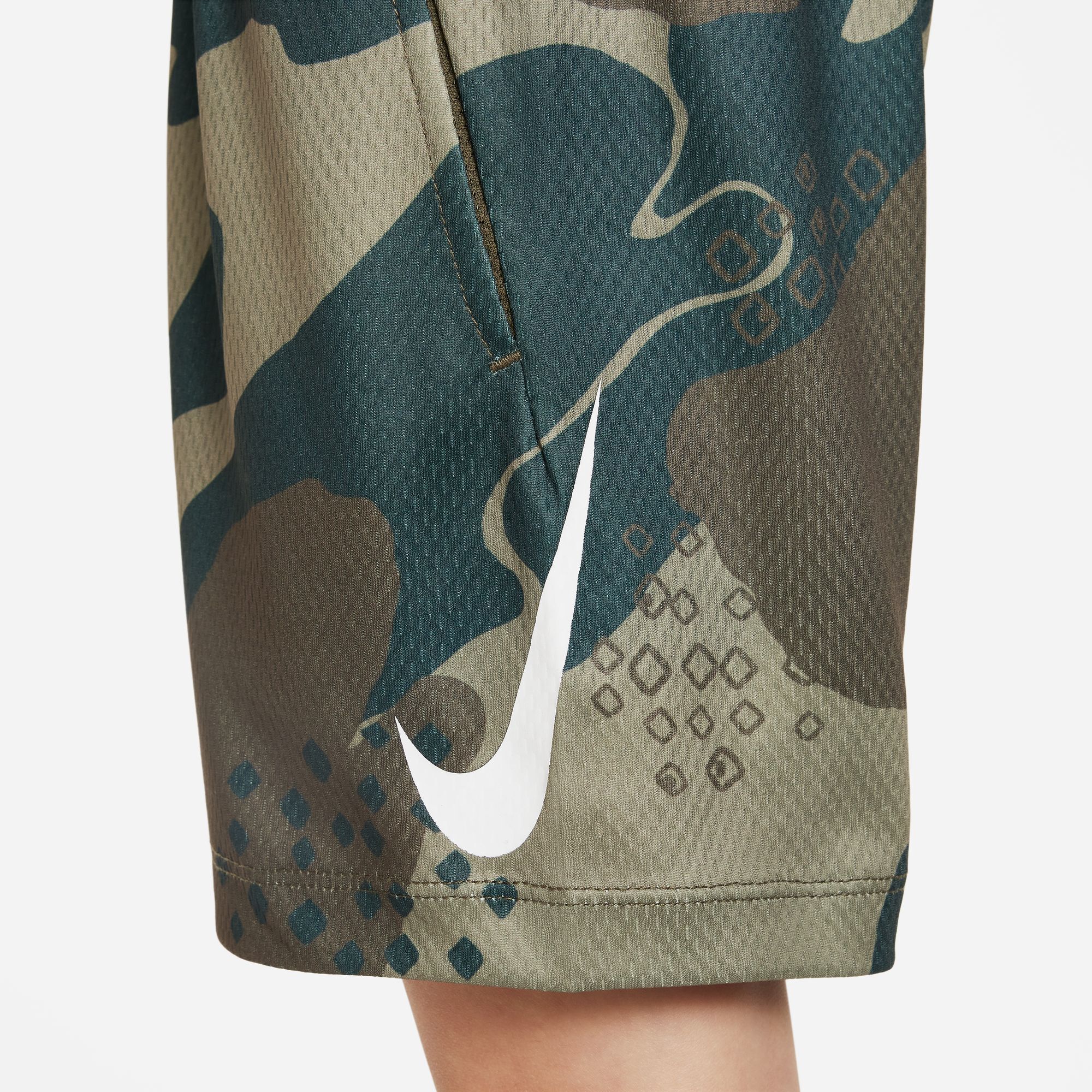 Nike Dri-FIT Club Camo Shorts image number 3
