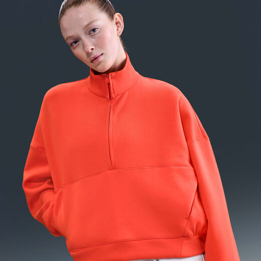 تخفيضات هودي وسويت شيرت نسائية-نايكي, نايكي 24.7 امبوسبلي سوفت, تيشيرت واسع بنصف سحاب دراي-فت للنساء