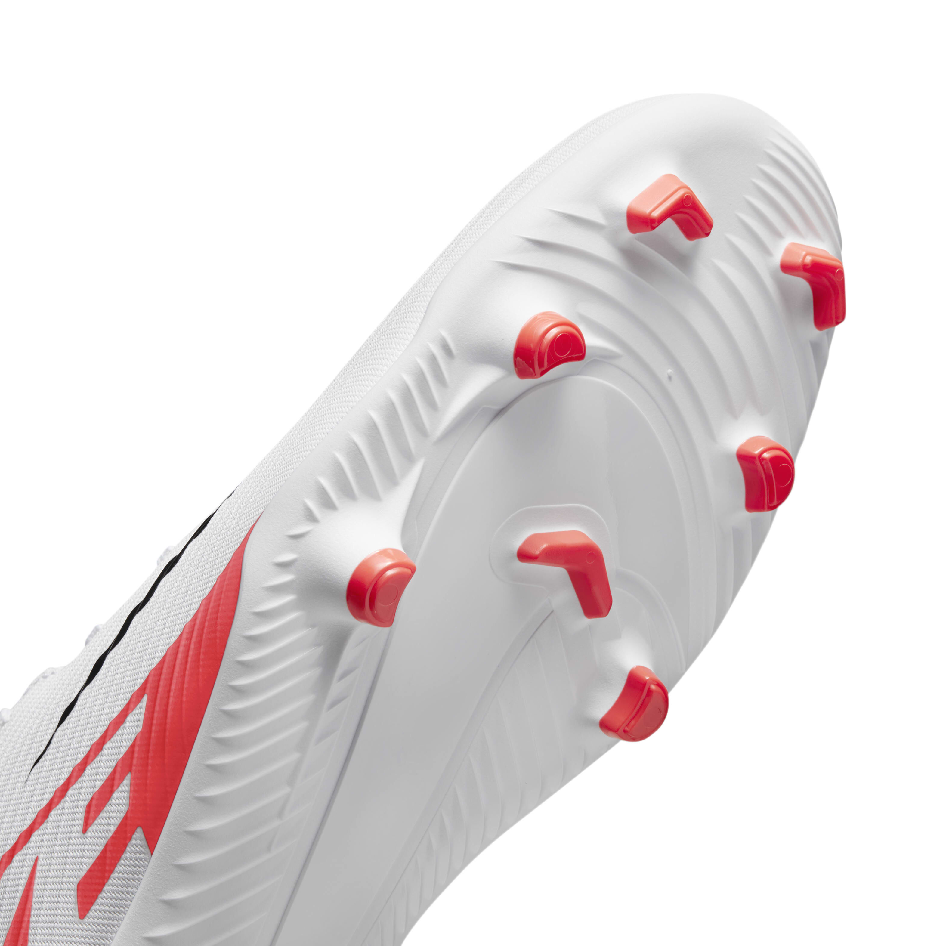 Nike Mercurial Vapor 15 Club image number 6