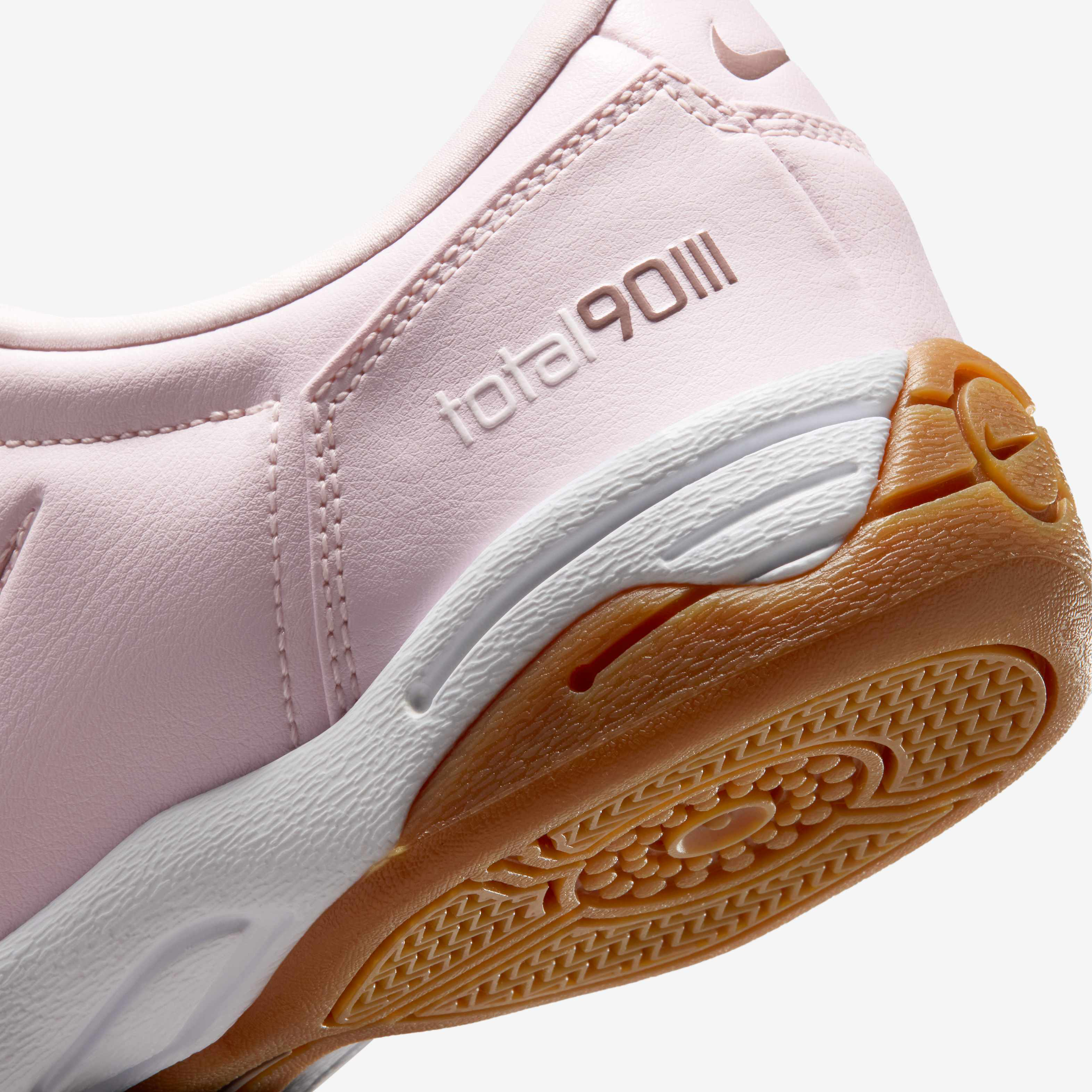 Nike Total90 image number 7
