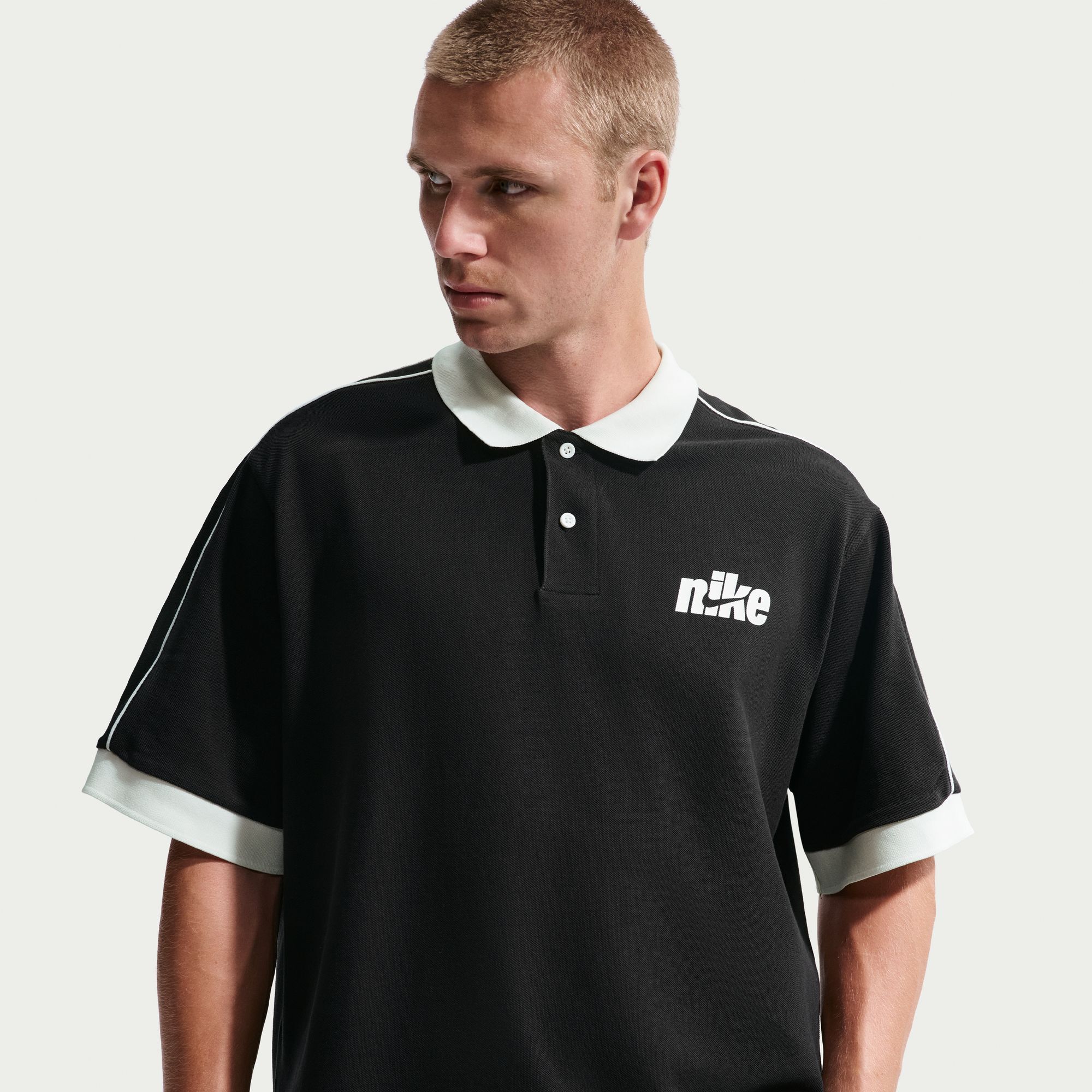Nike Sportswear Club image number 4