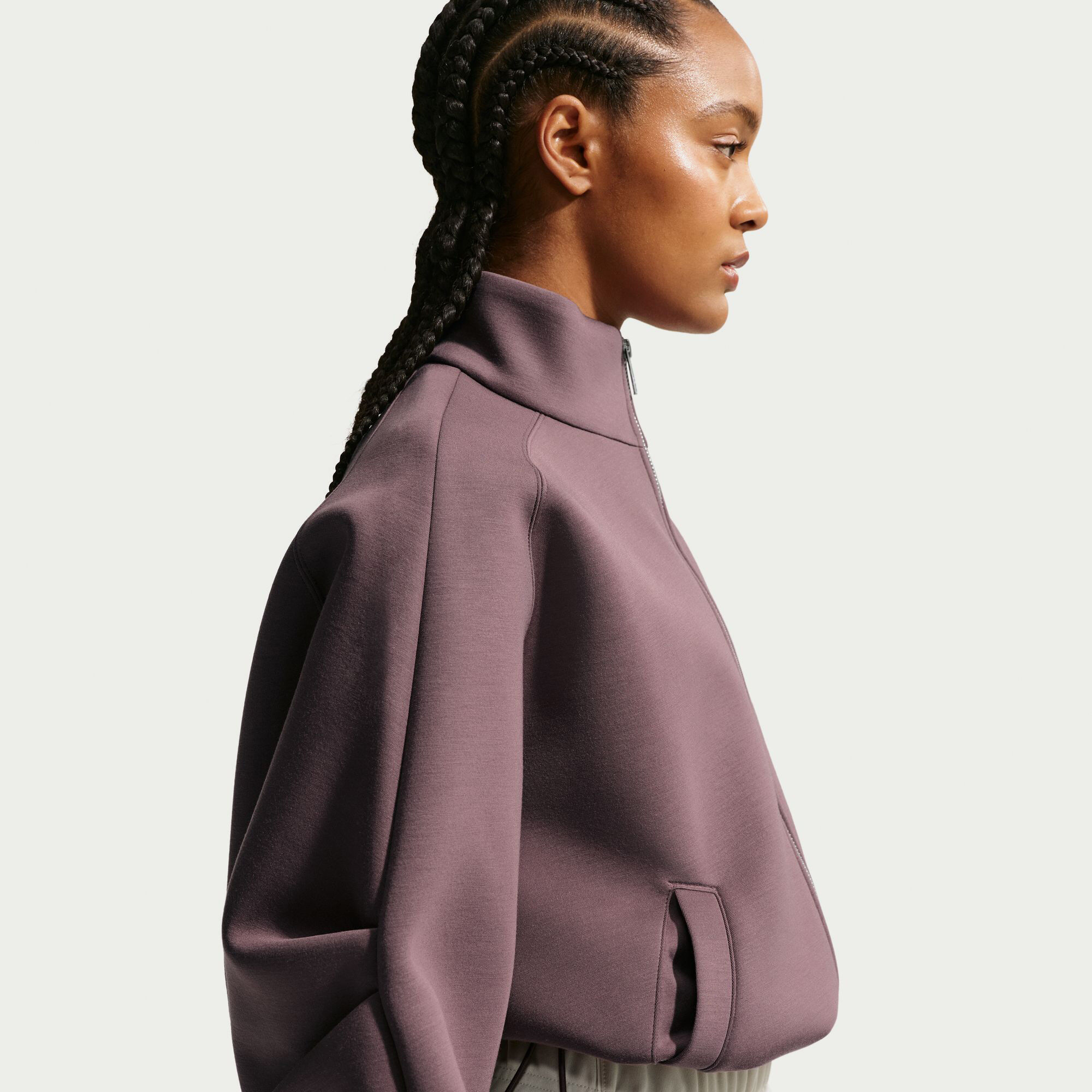 نايكي سبورتسوير image number 4