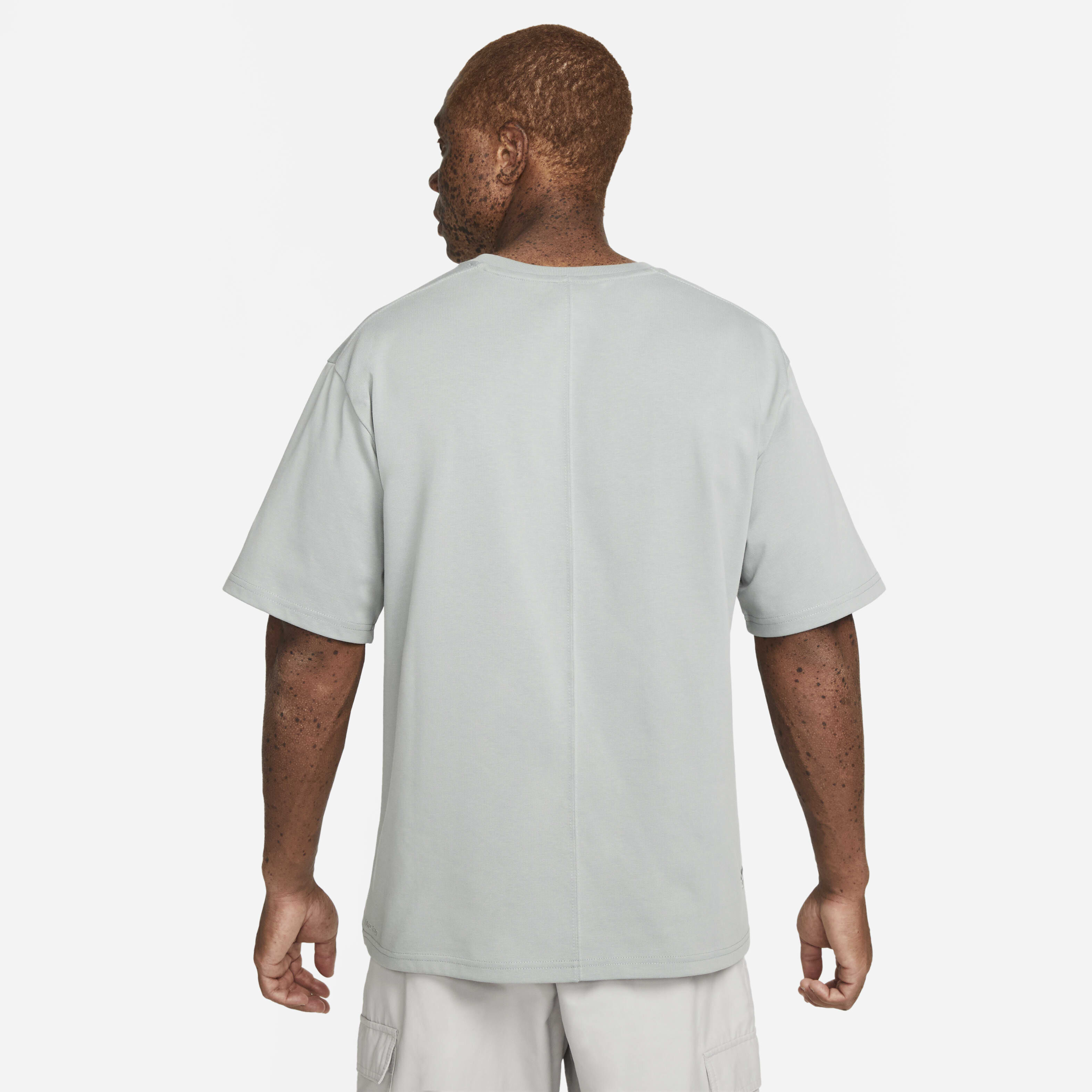 نايكي سبورتسوير تَك باك image number 1