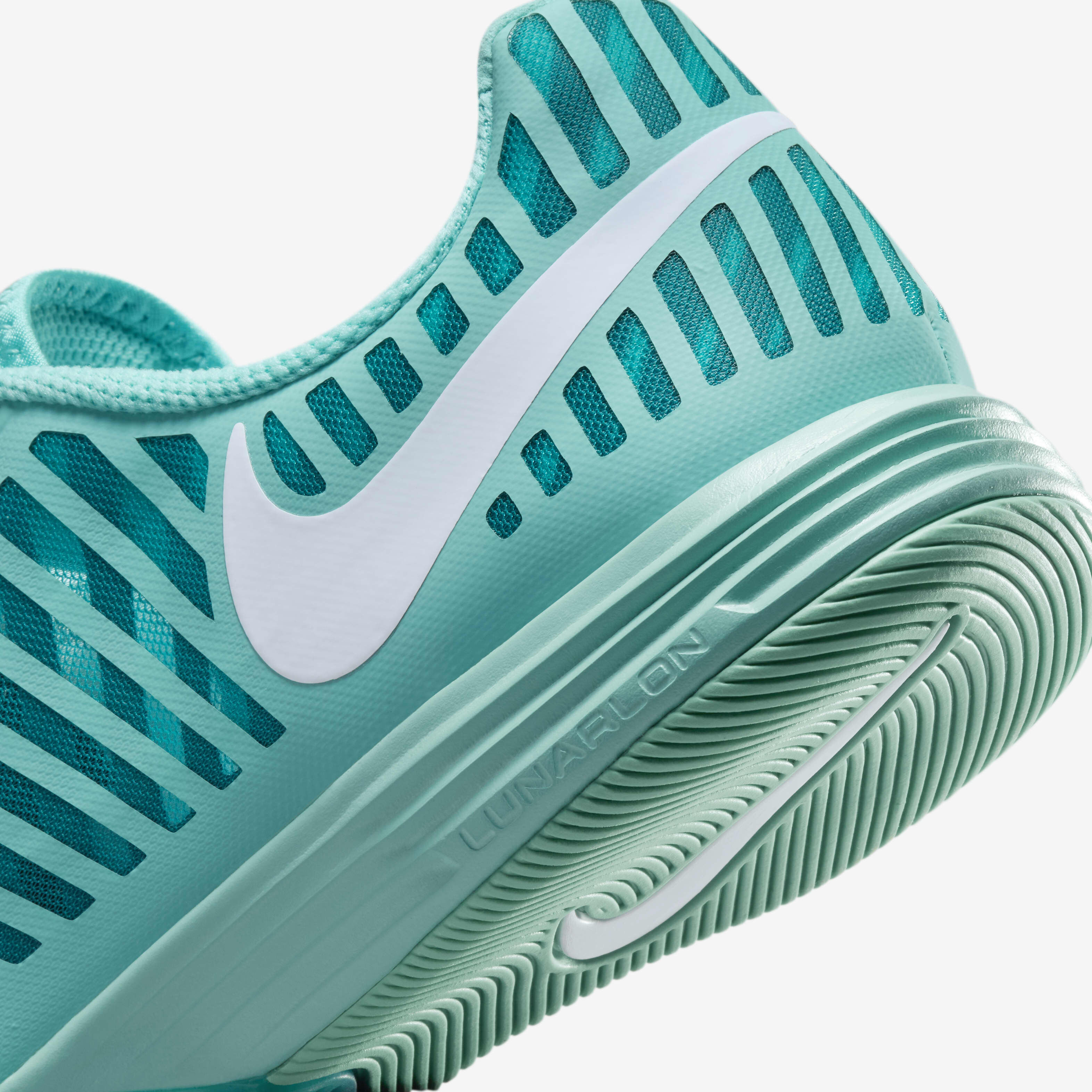 نايكي لونار جاتو II image number 7