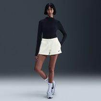 نايكي سبورتسوير فينيكس فليس