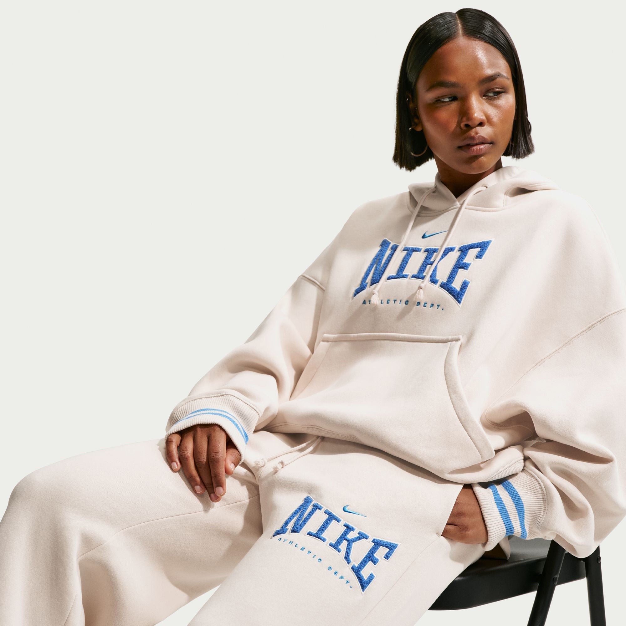 Nike Sportswear Phoenix Fleece image number 4