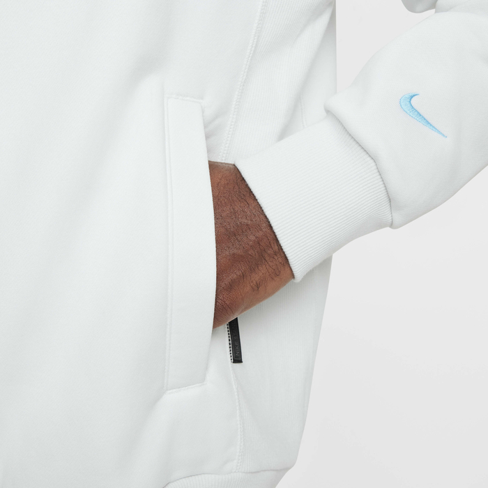 LeBron Standard Issue image number 4 LeBron Standard Issue image number 4