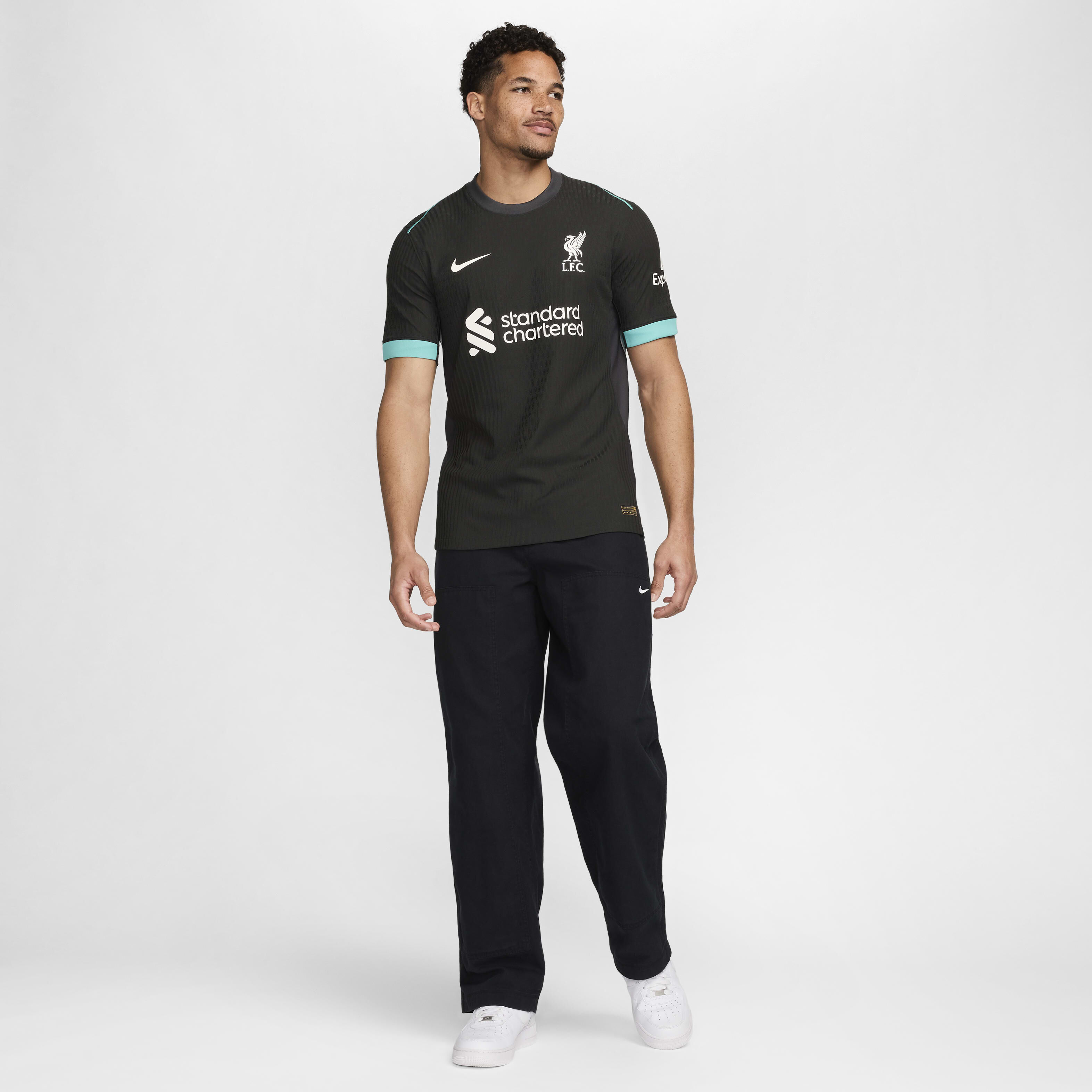 Liverpool F.C. 2024/25 Match Away image number 7