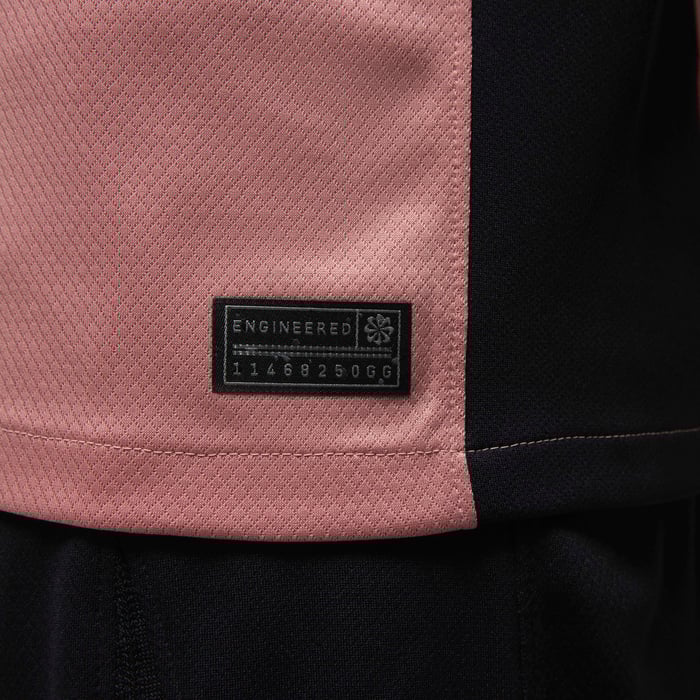 باريس سان جيرمان 2024/25 ستيديوم البديل image number 6 باريس سان جيرمان 2024/25 ستيديوم البديل image number 6