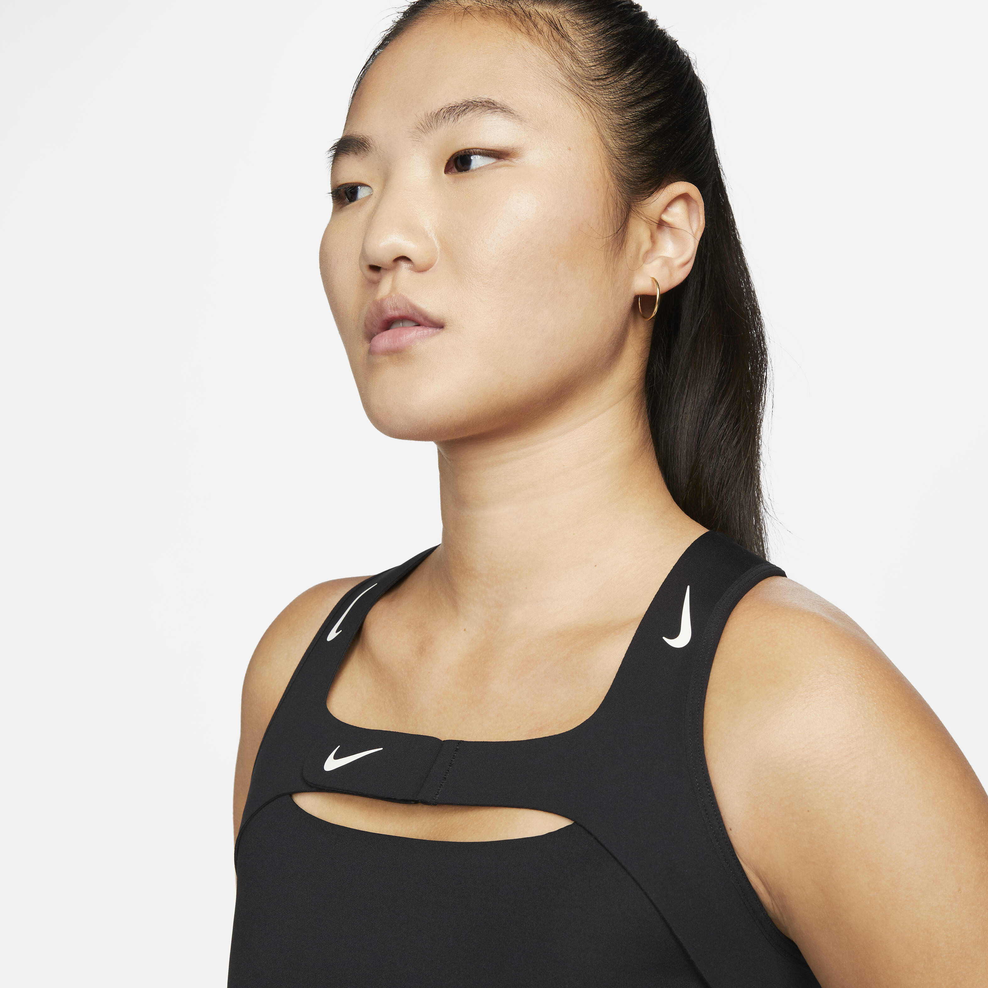 Nike Swoosh Swoopes Sneaker image number 2