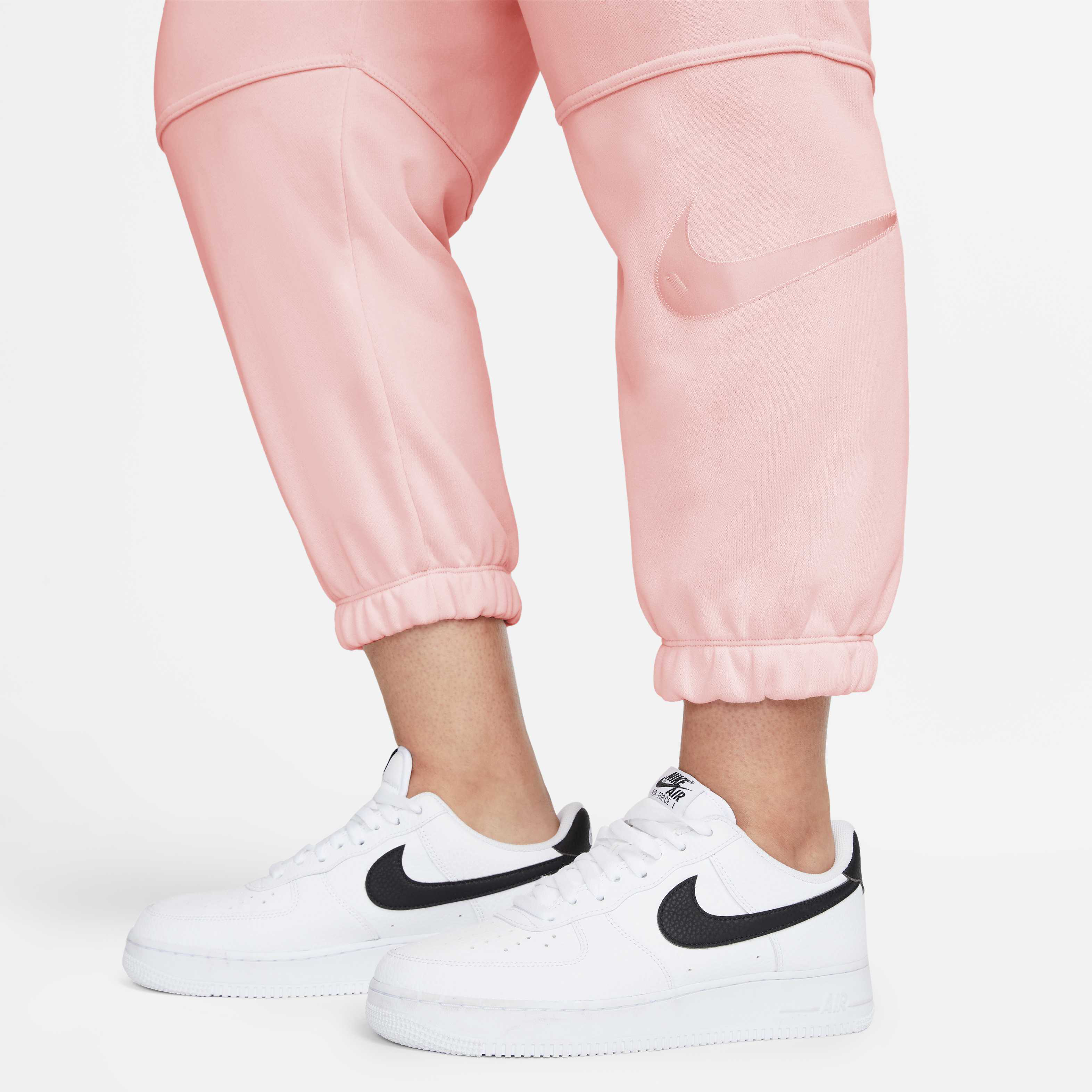 نايكي سبورتسوير سووش image number 4