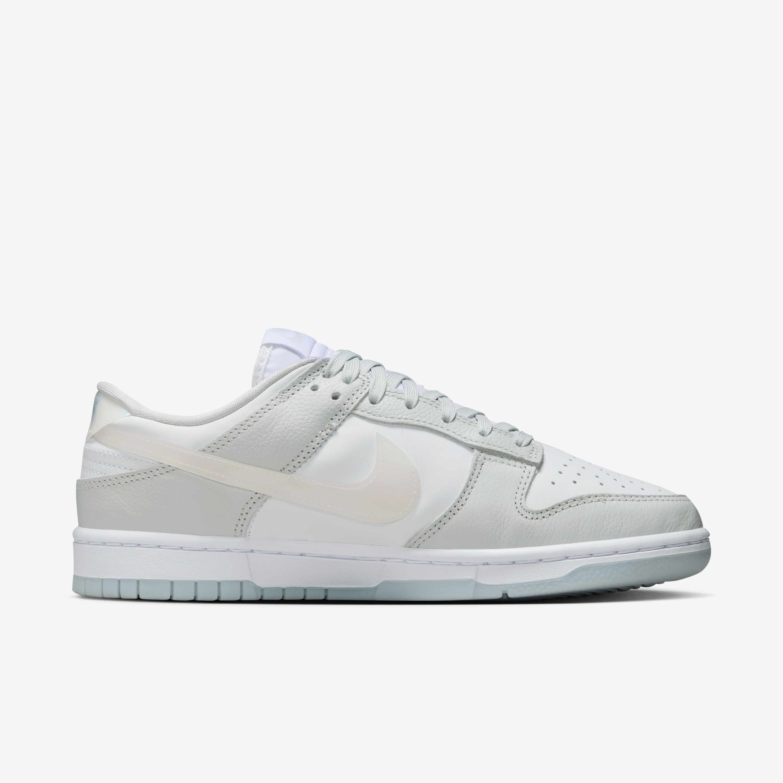 Nike Dunk Low image number 2