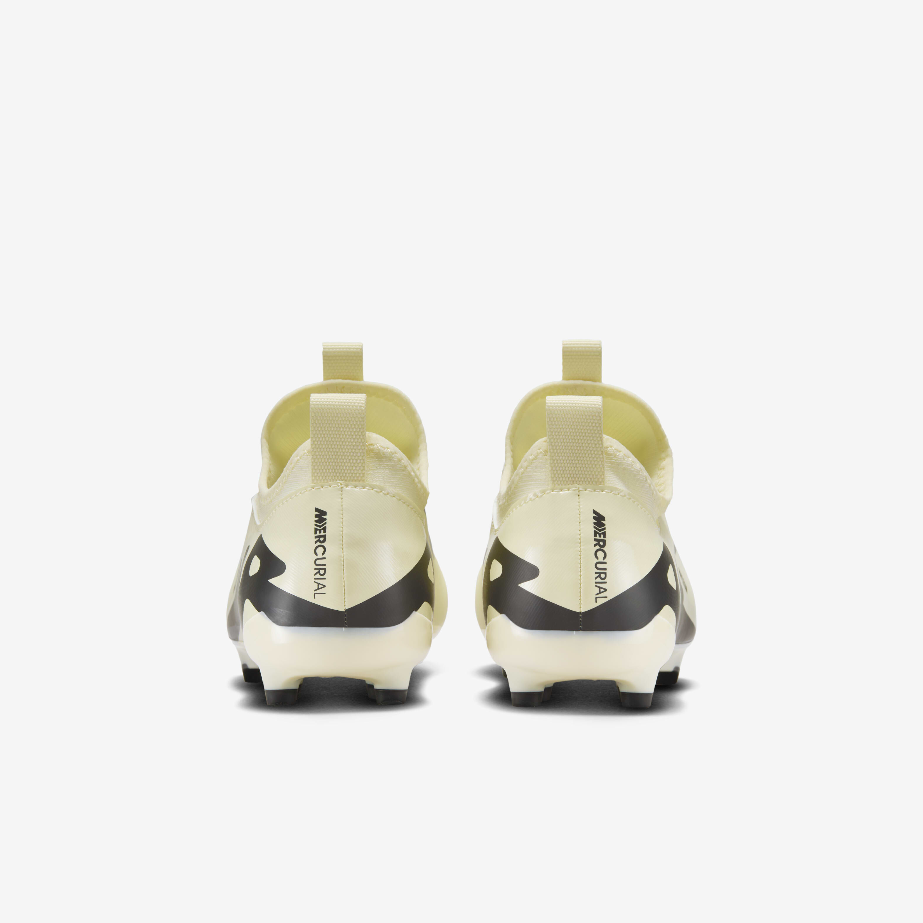 Nike Jr. Mercurial Vapor 15 Academy image number 5