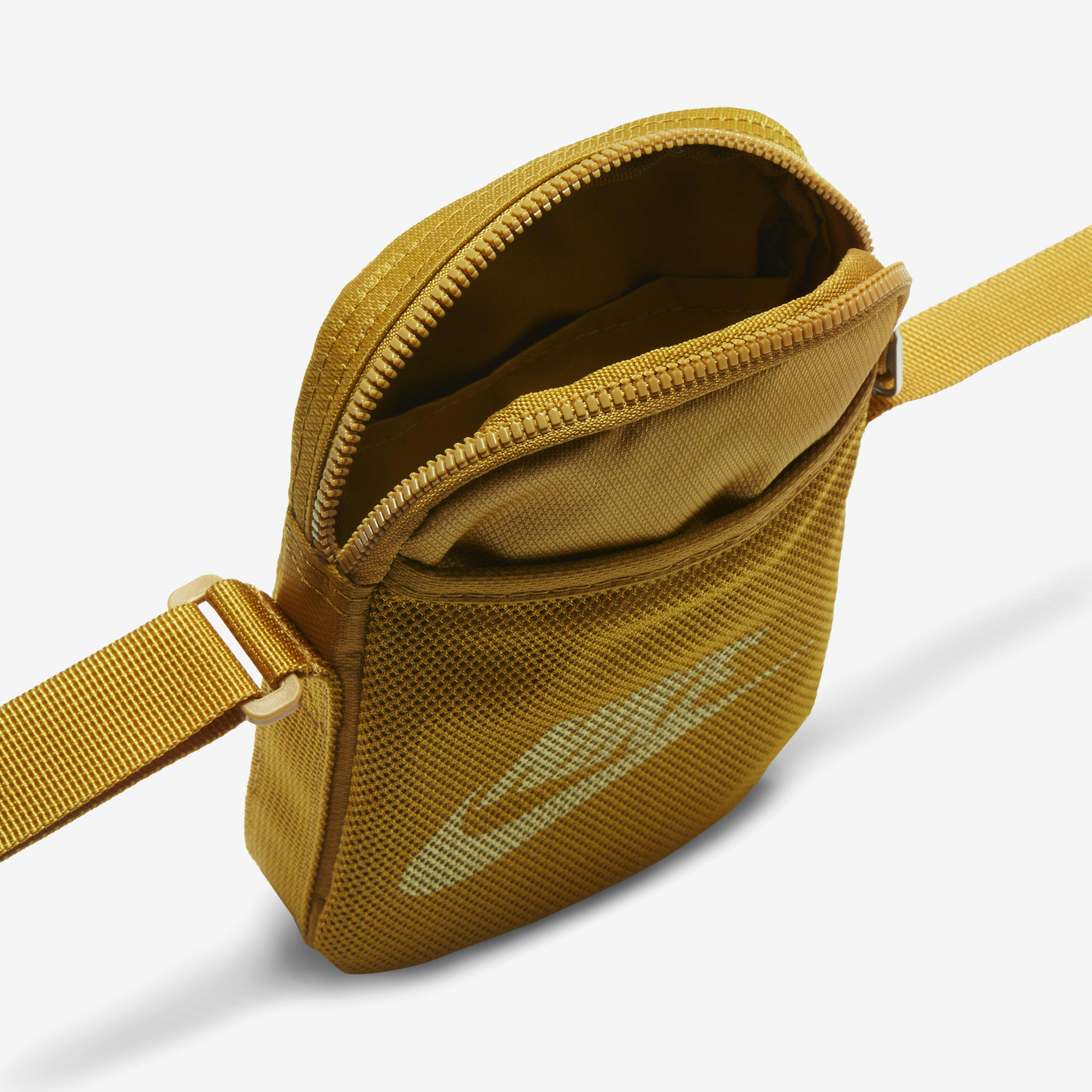 Nike Heritage image number 4