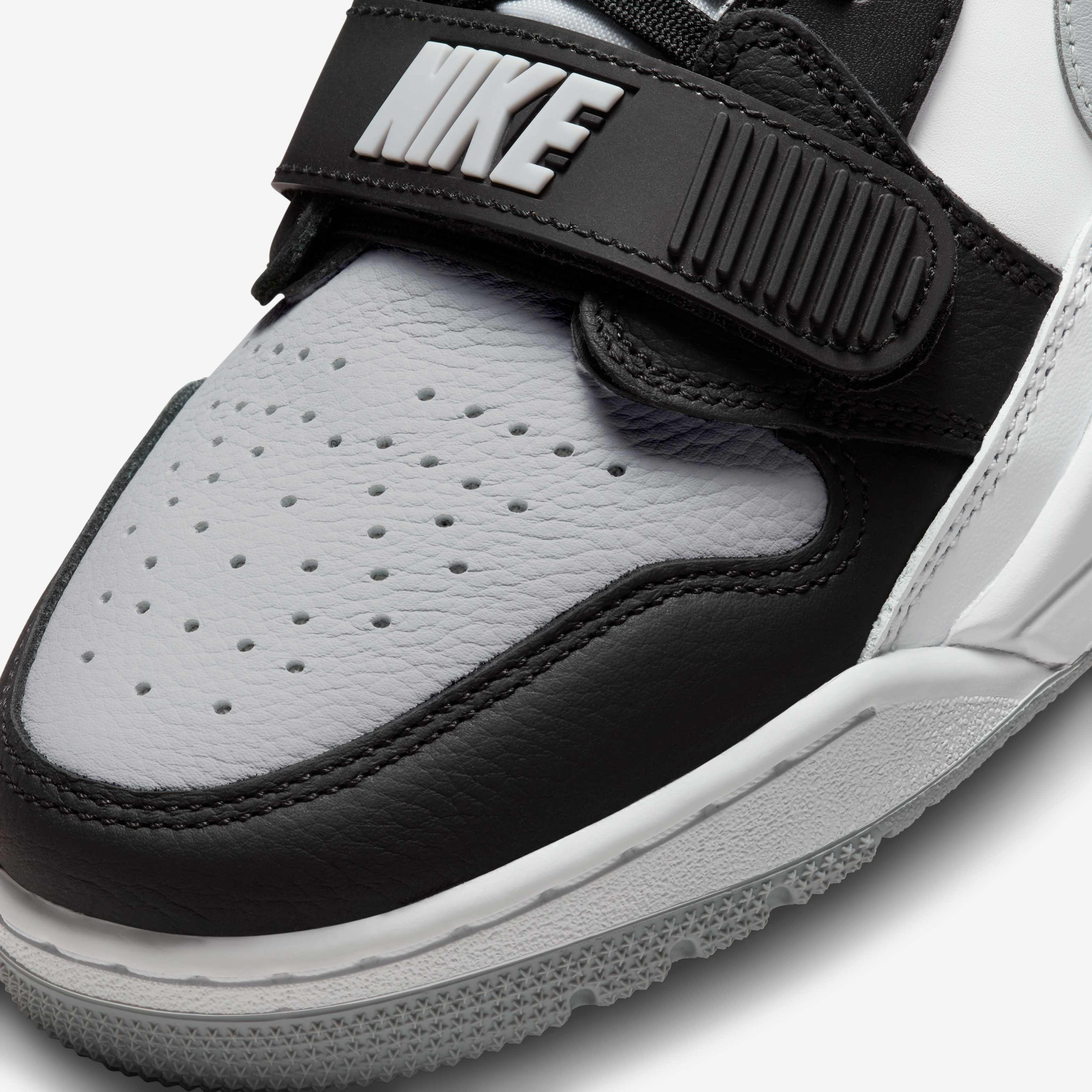 Air Jordan Legacy 312 Low image number 6