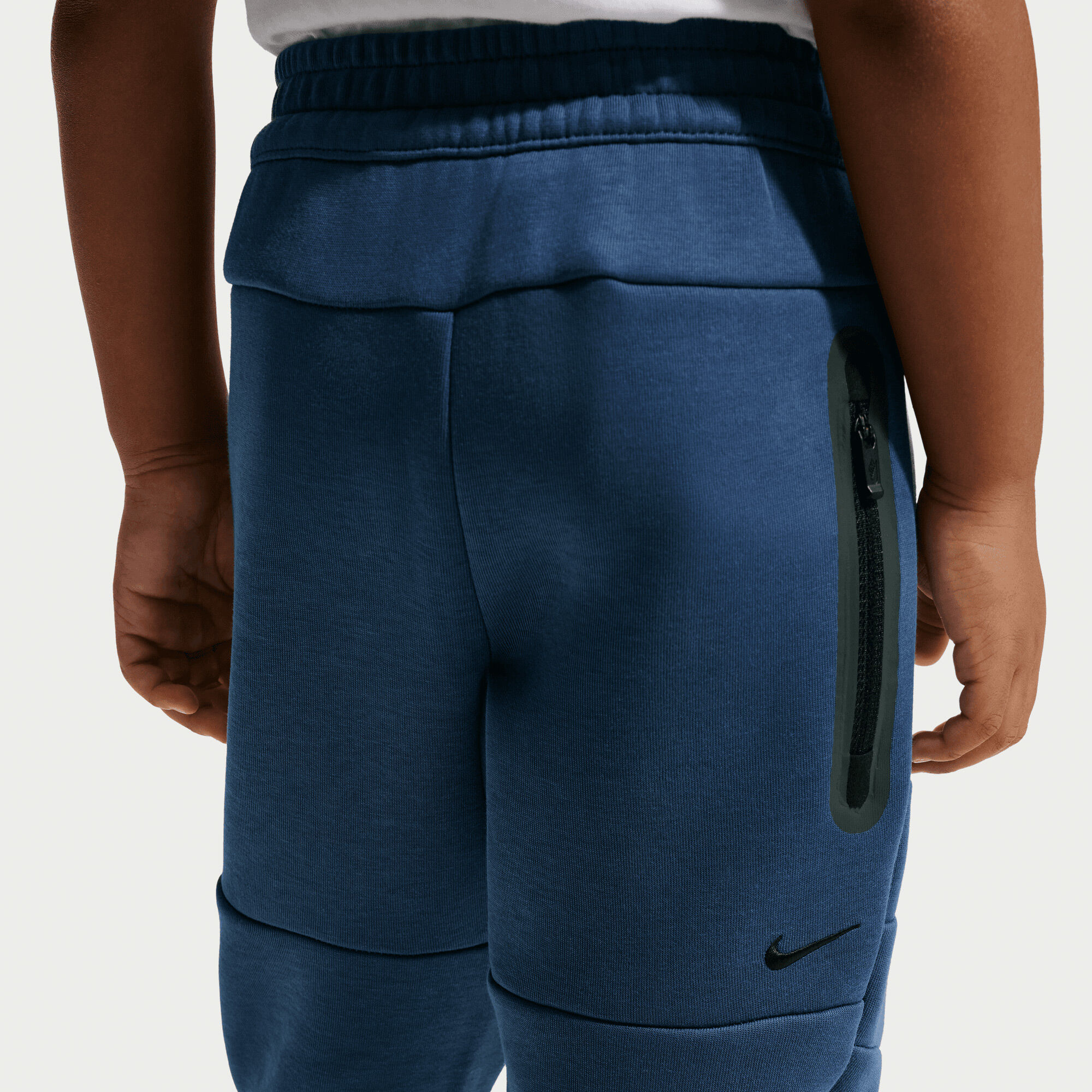 نايكي سبورتسوير image number 5