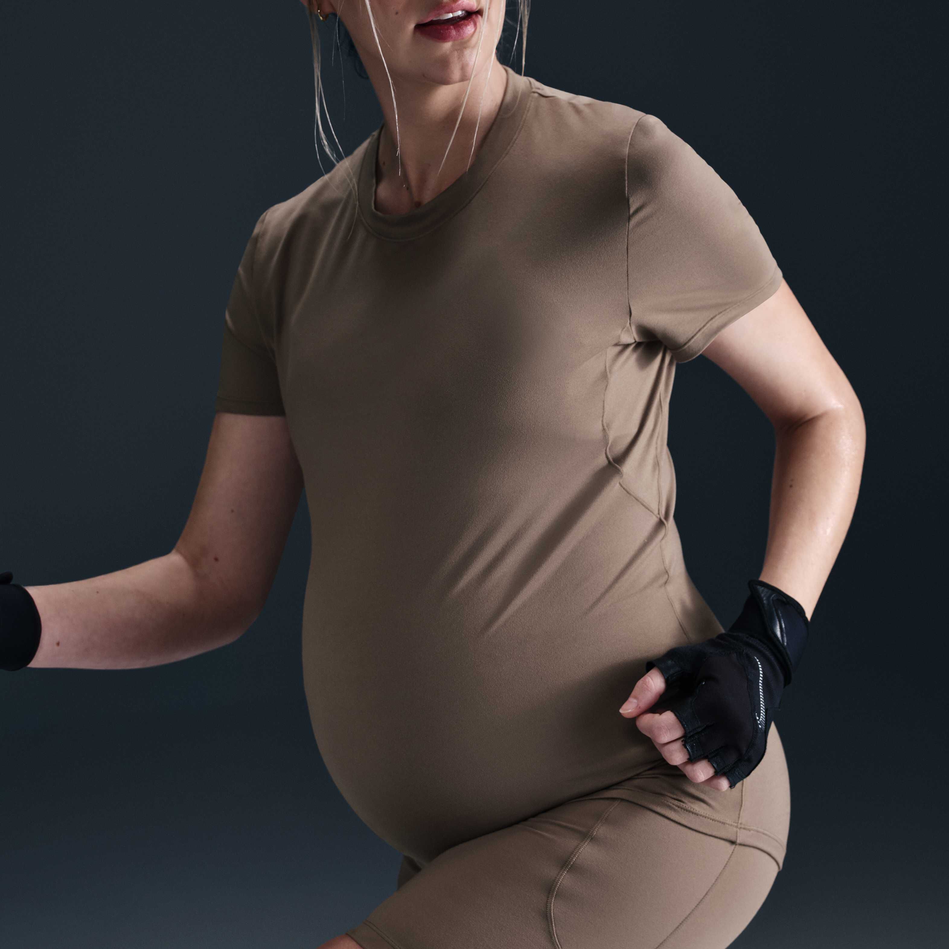 Nike (M) One image number 2