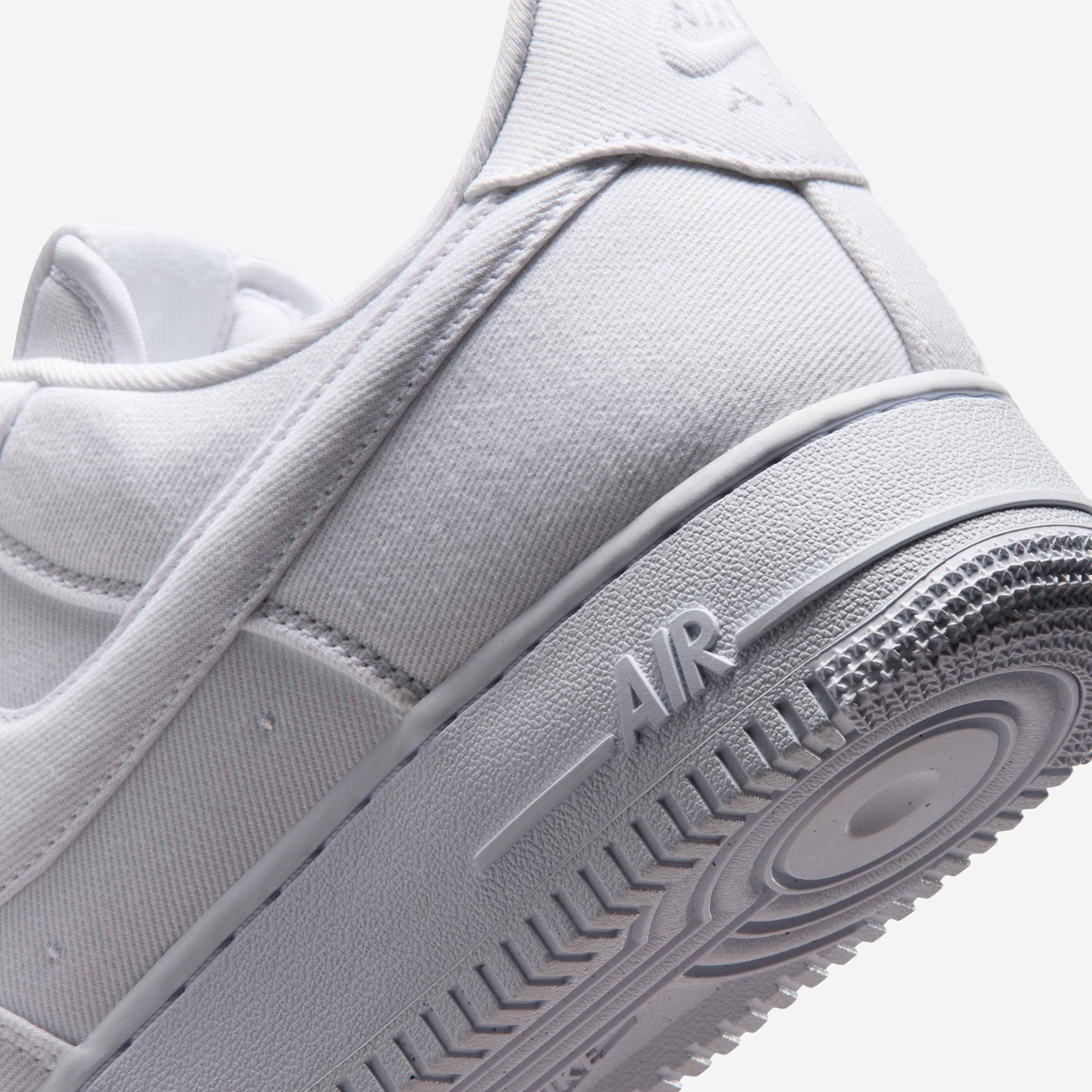 Nike Air Force 1 '07 LV8  image number 7
