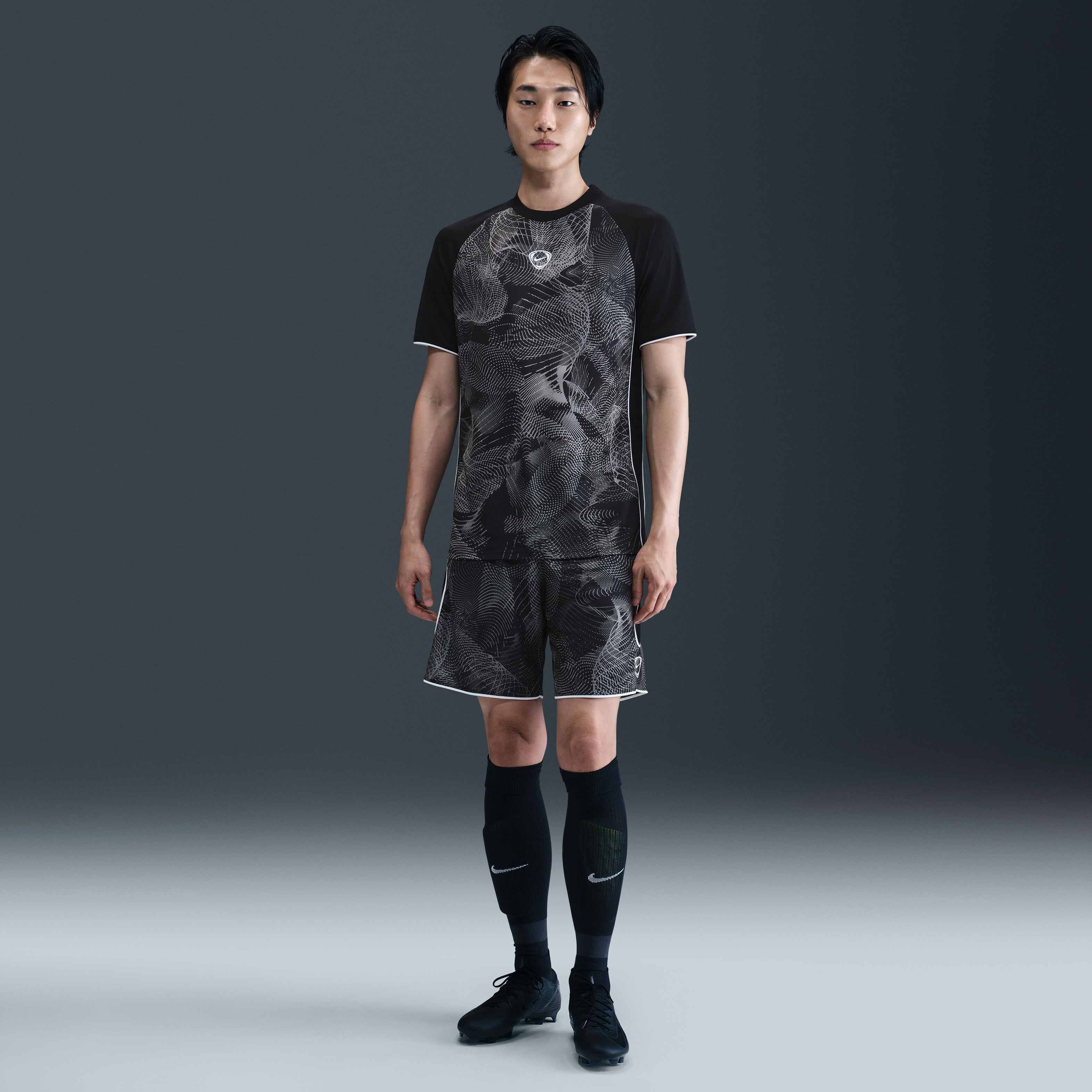 نايكي أكاديمي بلس image number 3